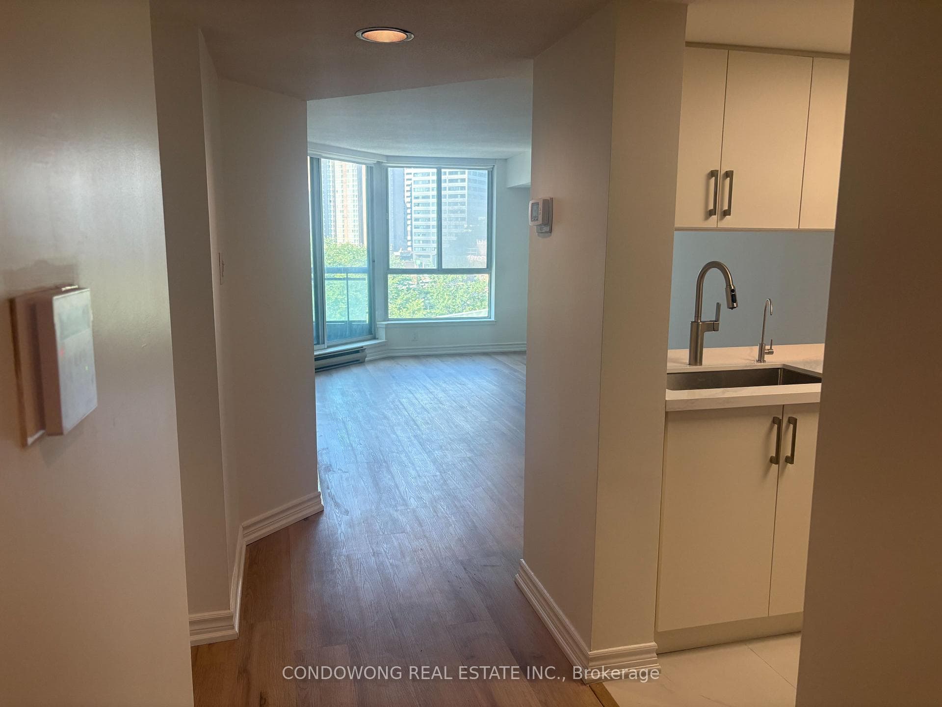 38 Elm Street Unit 411 photo 3