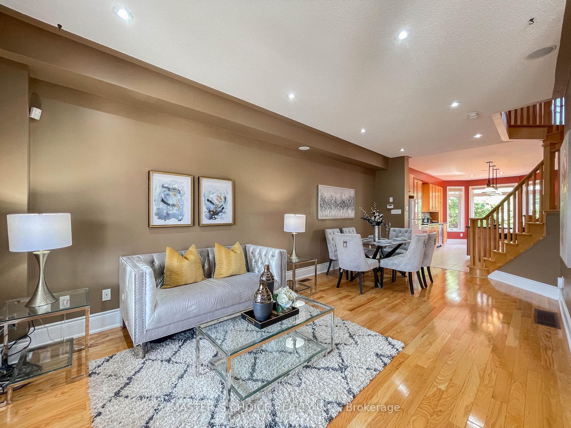 56 Saint Damian Avenue photo 4