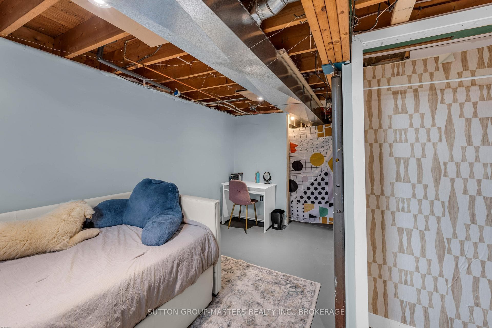 4401 Notre Dame Street photo 34