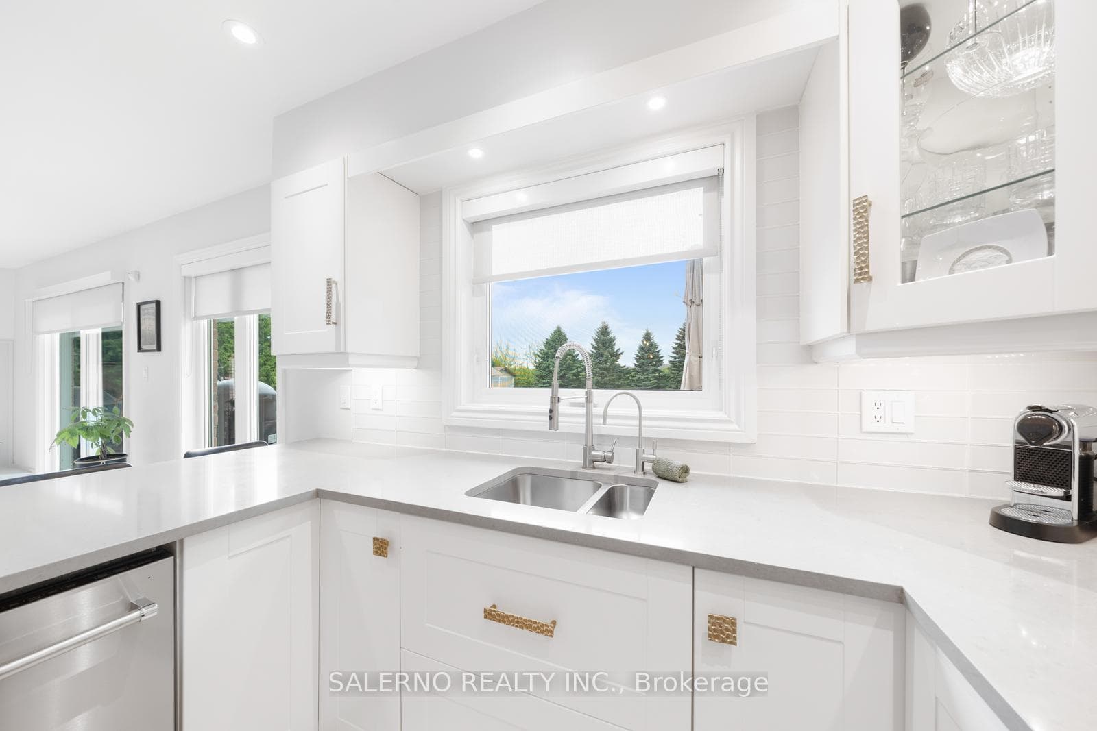 48 Goodfellow Crescent photo 15