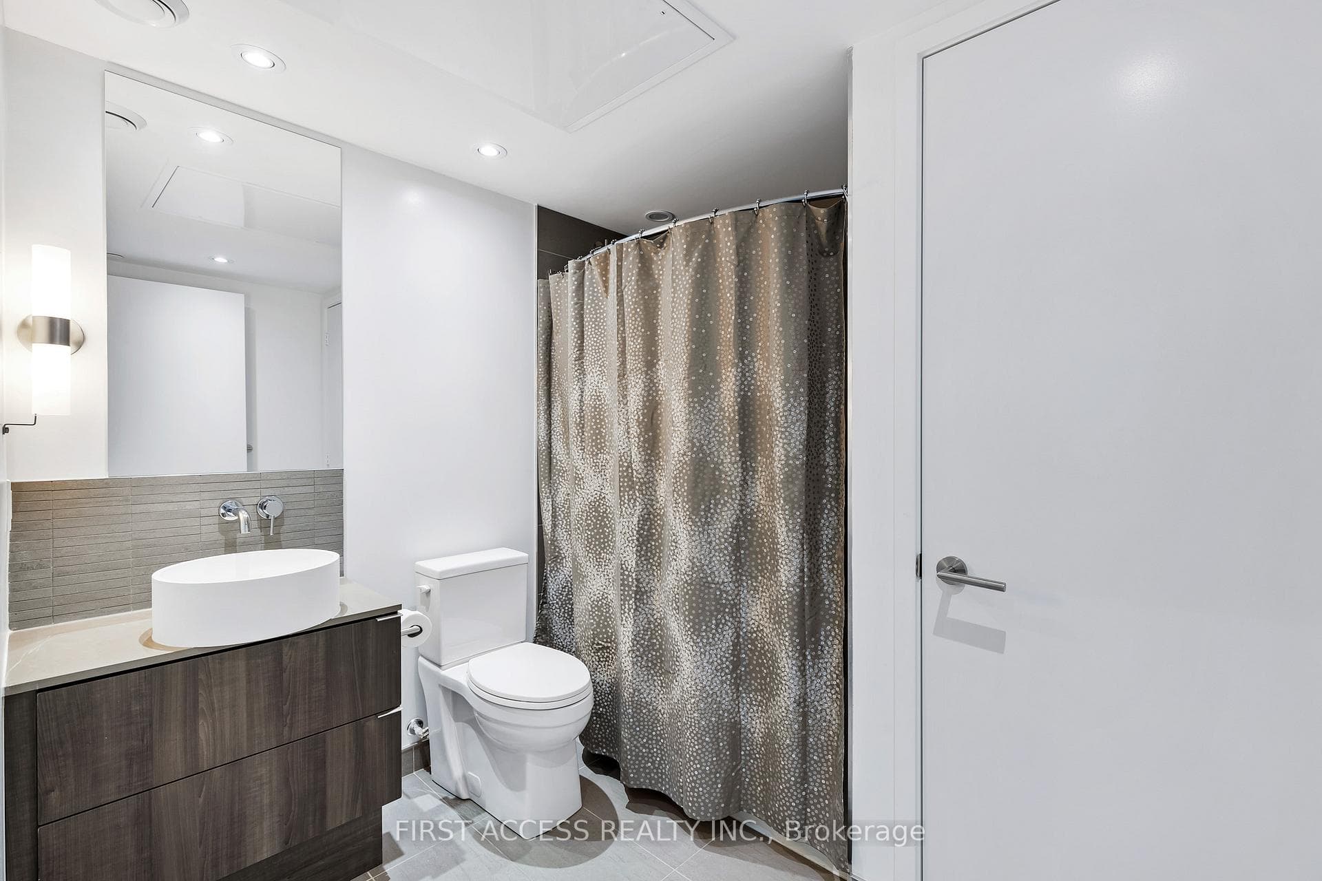 161 Roehampton Avenue Unit 3106 photo 20