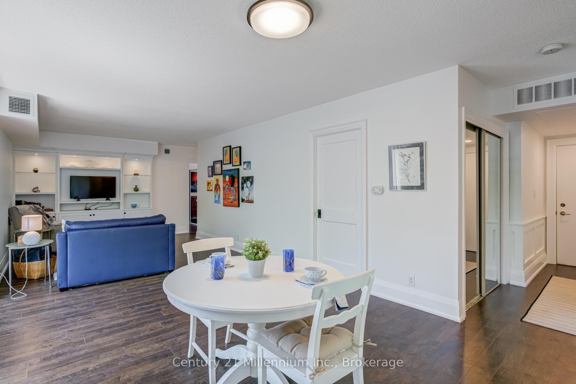 21 George Street Unit 204 photo 22