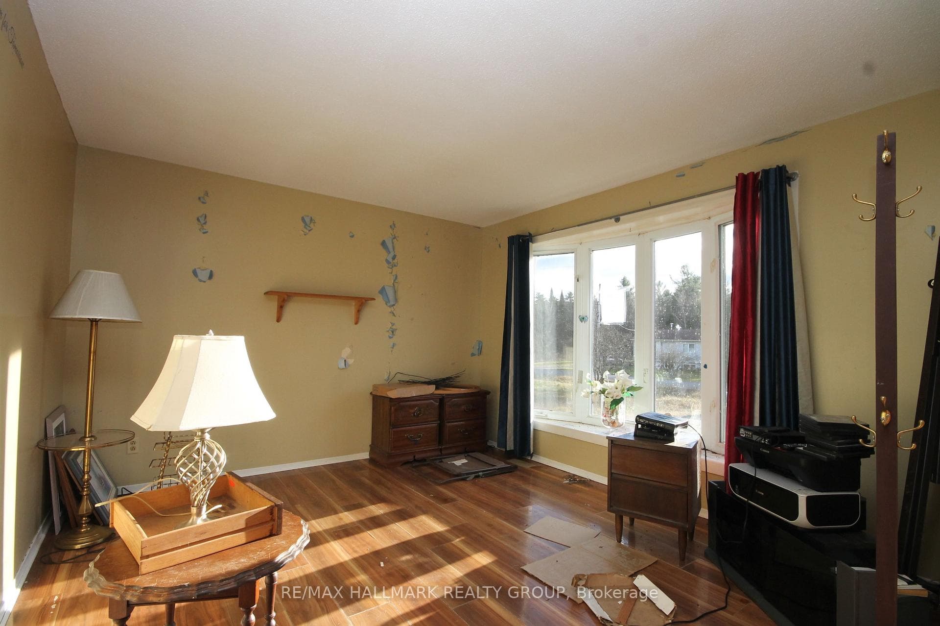 119 ROTHWELL Street photo 4