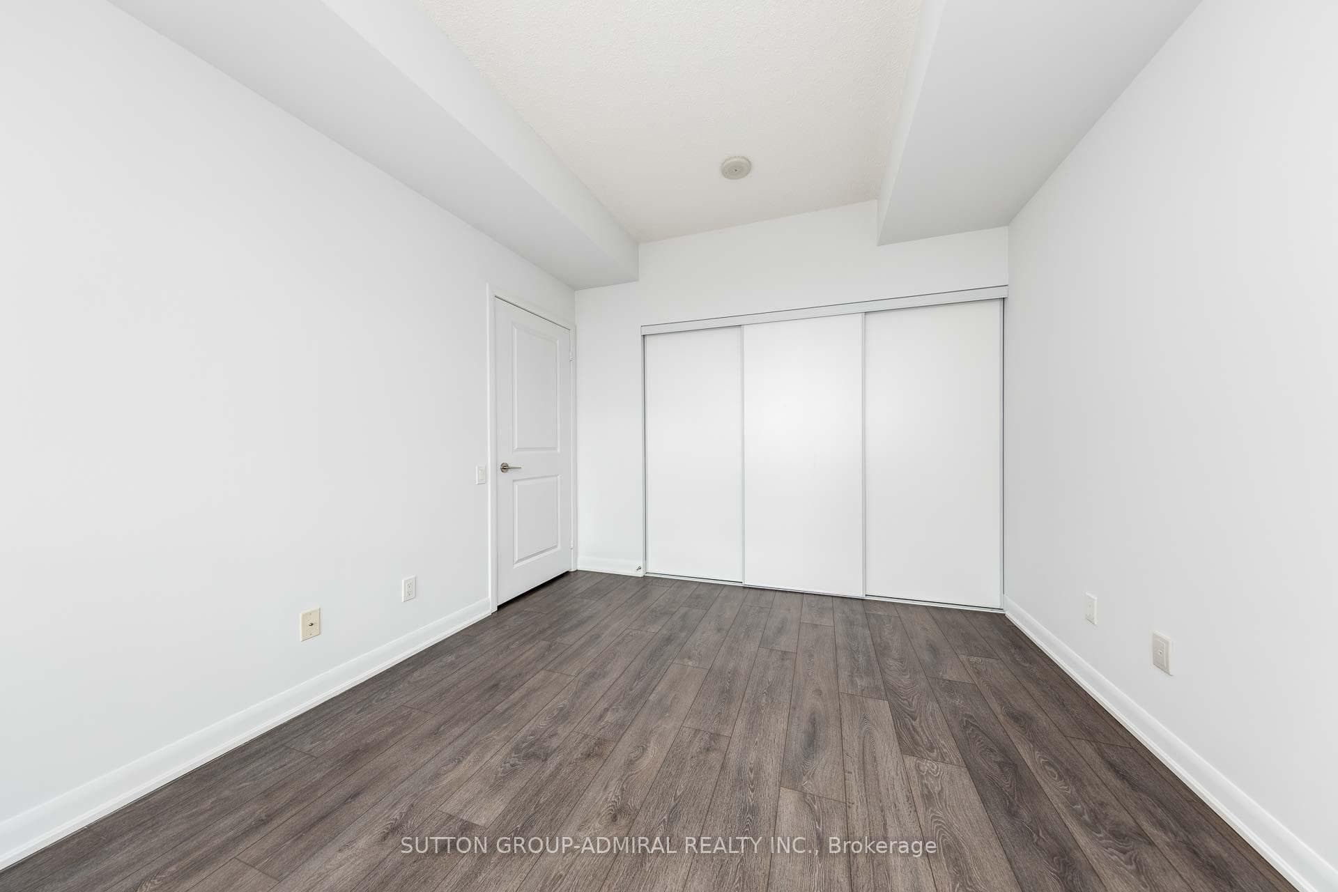 5168 Yonge Street Unit 3302 photo 12