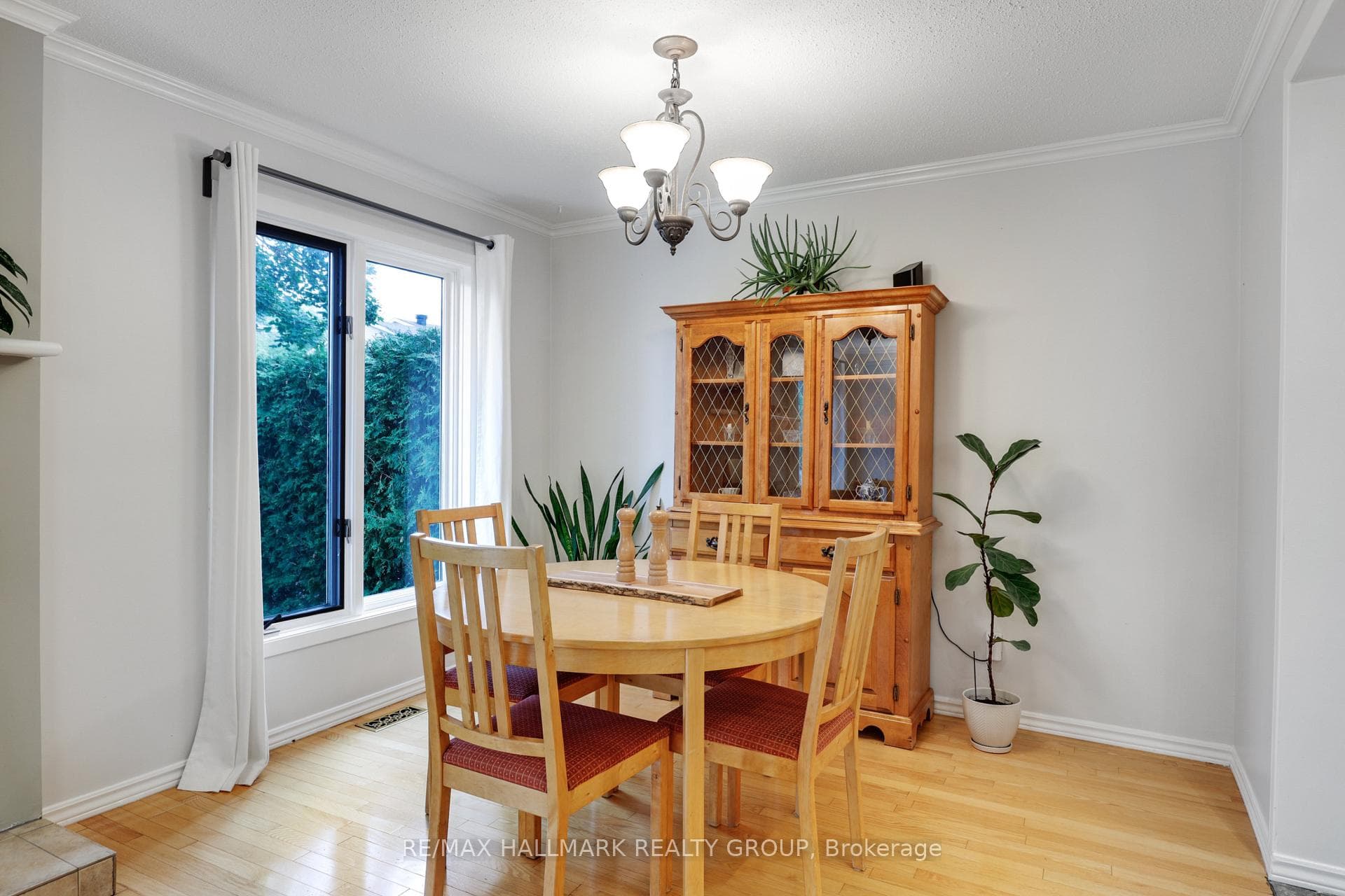 DINING | shares fireplace with living room