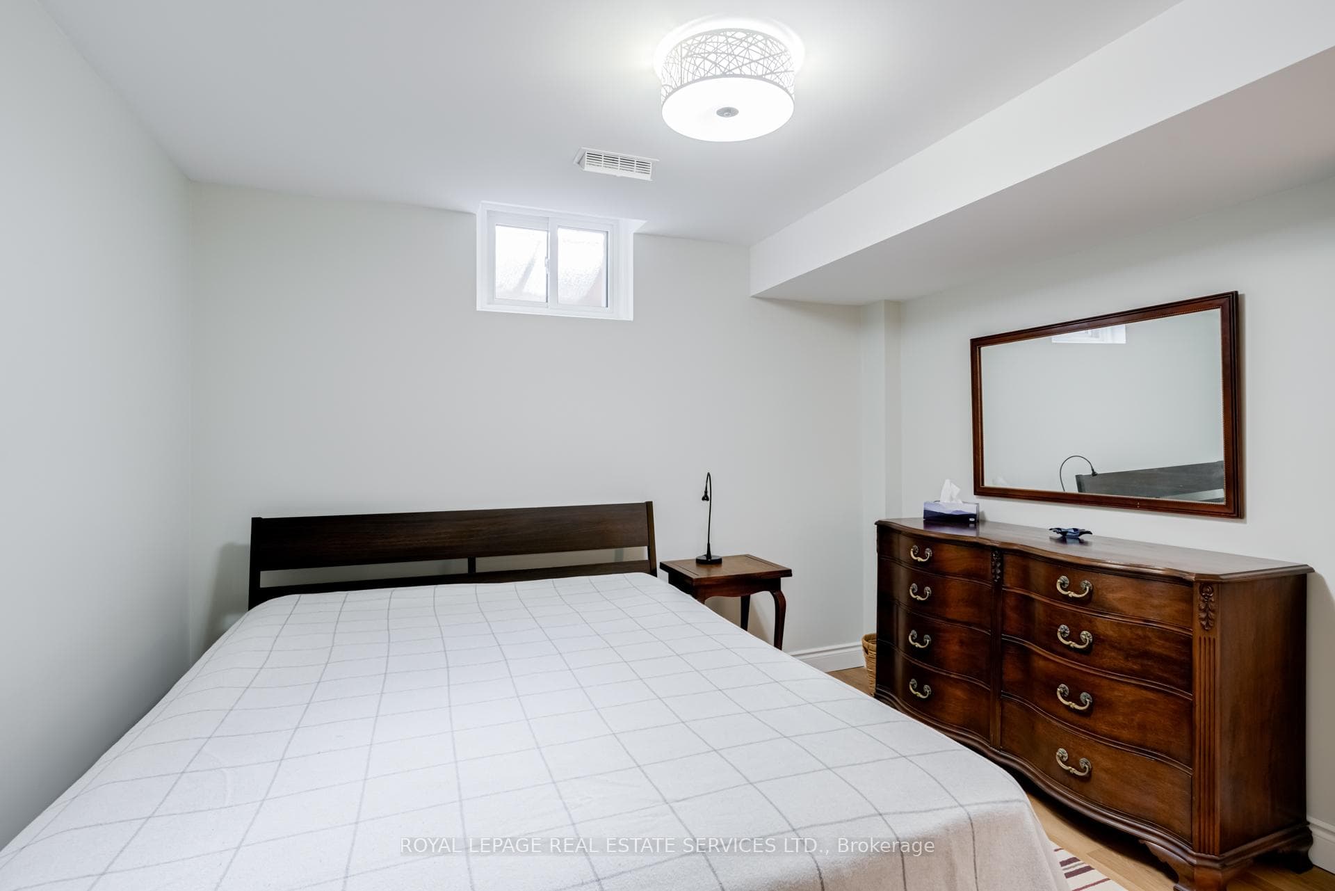 92 Gray Avenue photo 28