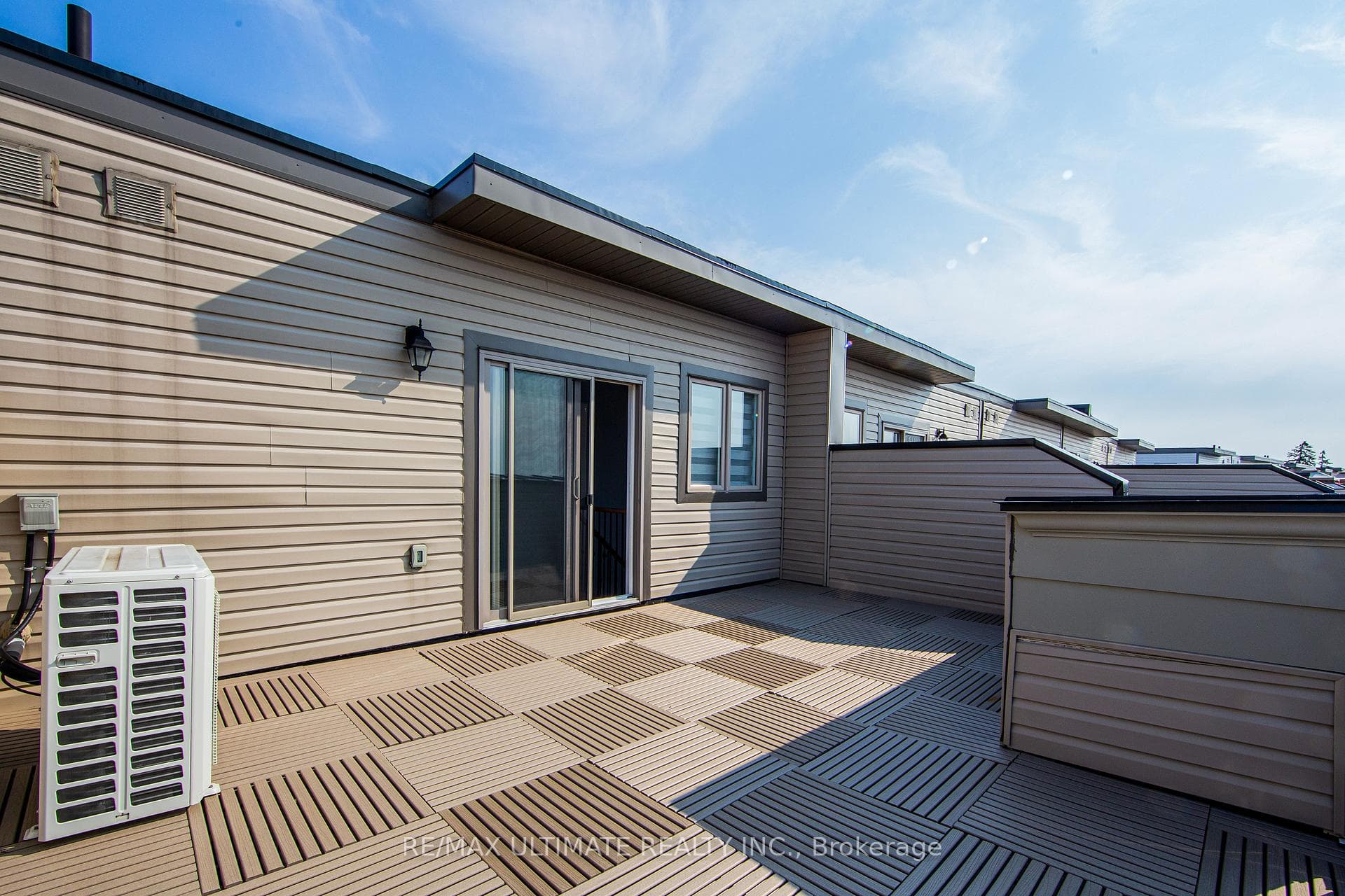 30 Dunsheath Way Unit 512 photo 24