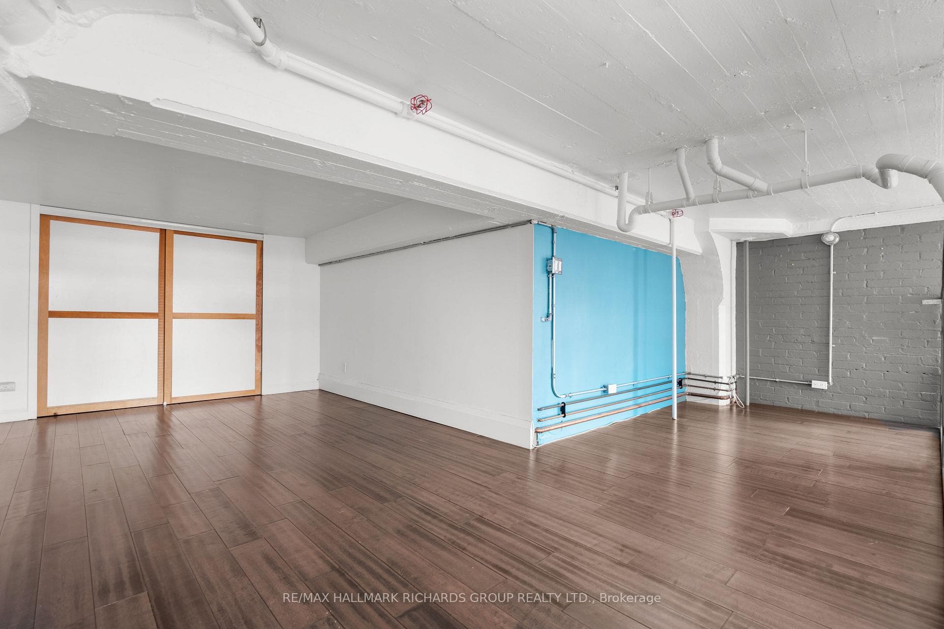 245 Carlaw Avenue Unit 202B photo 15