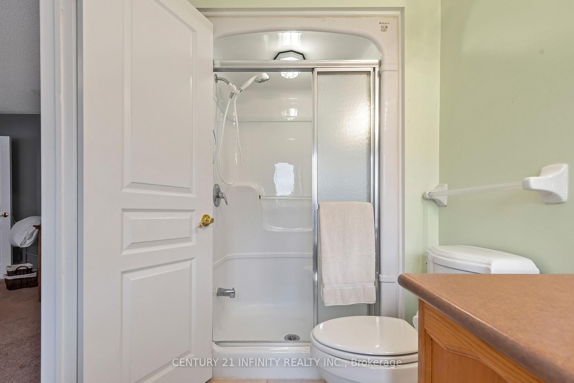 118 Sprucewood Crescent photo 18