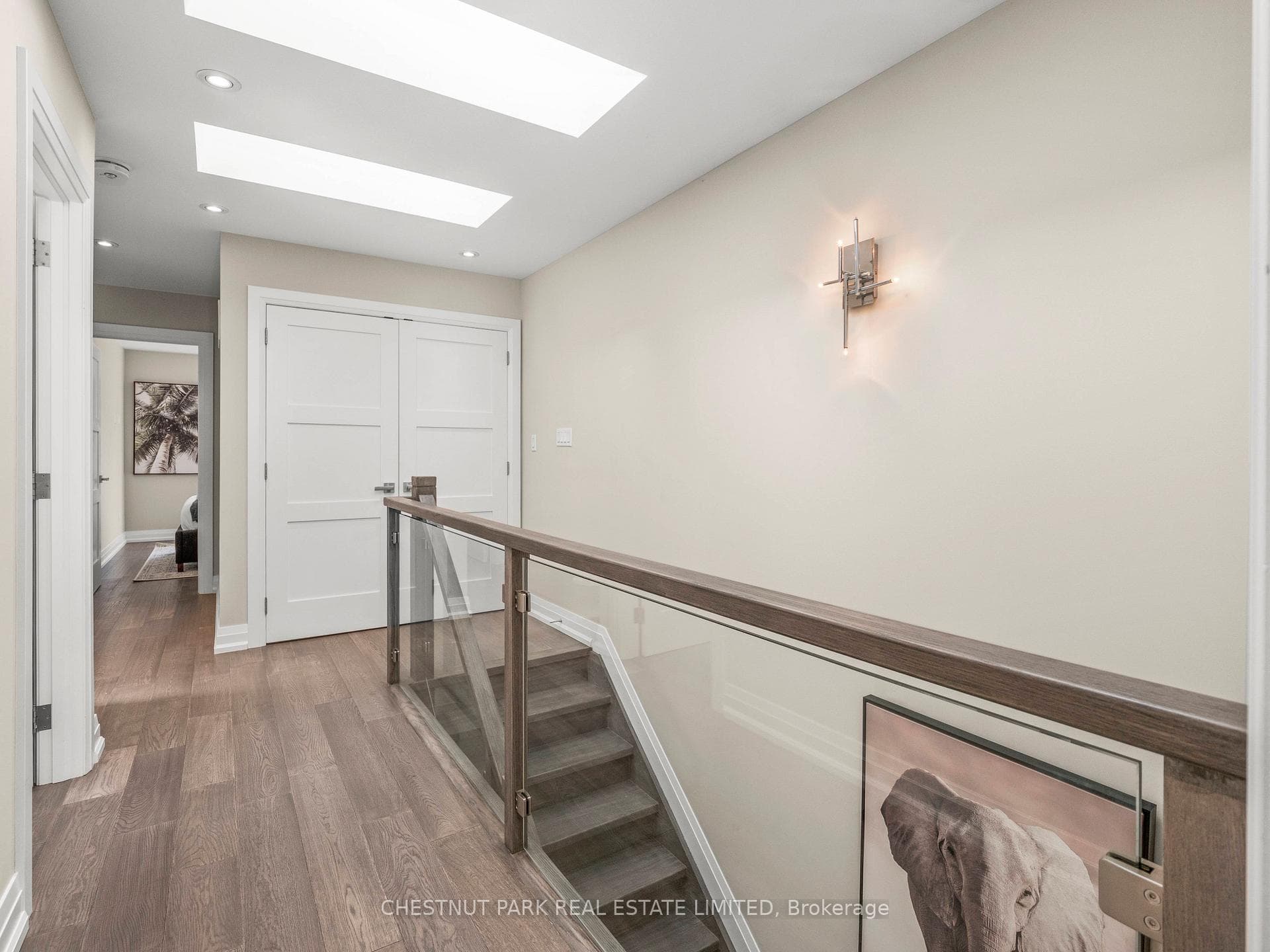 246 Torrens Avenue photo 10