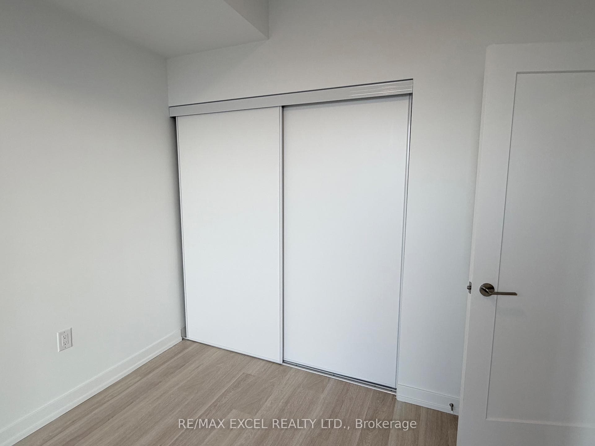 9751 Markham Road Unit B212 photo 6