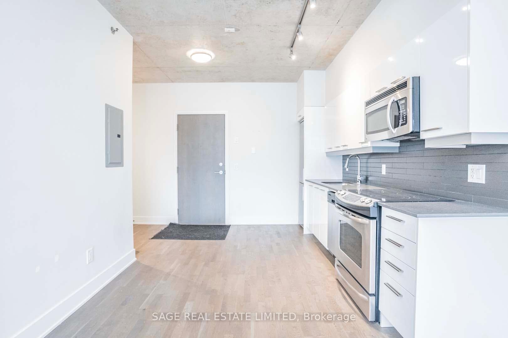 90 Trinity Street Unit 305 photo 10