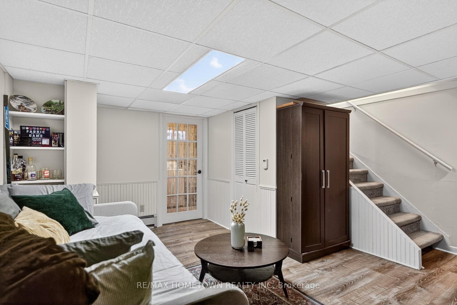 315 McAuley Road photo 27