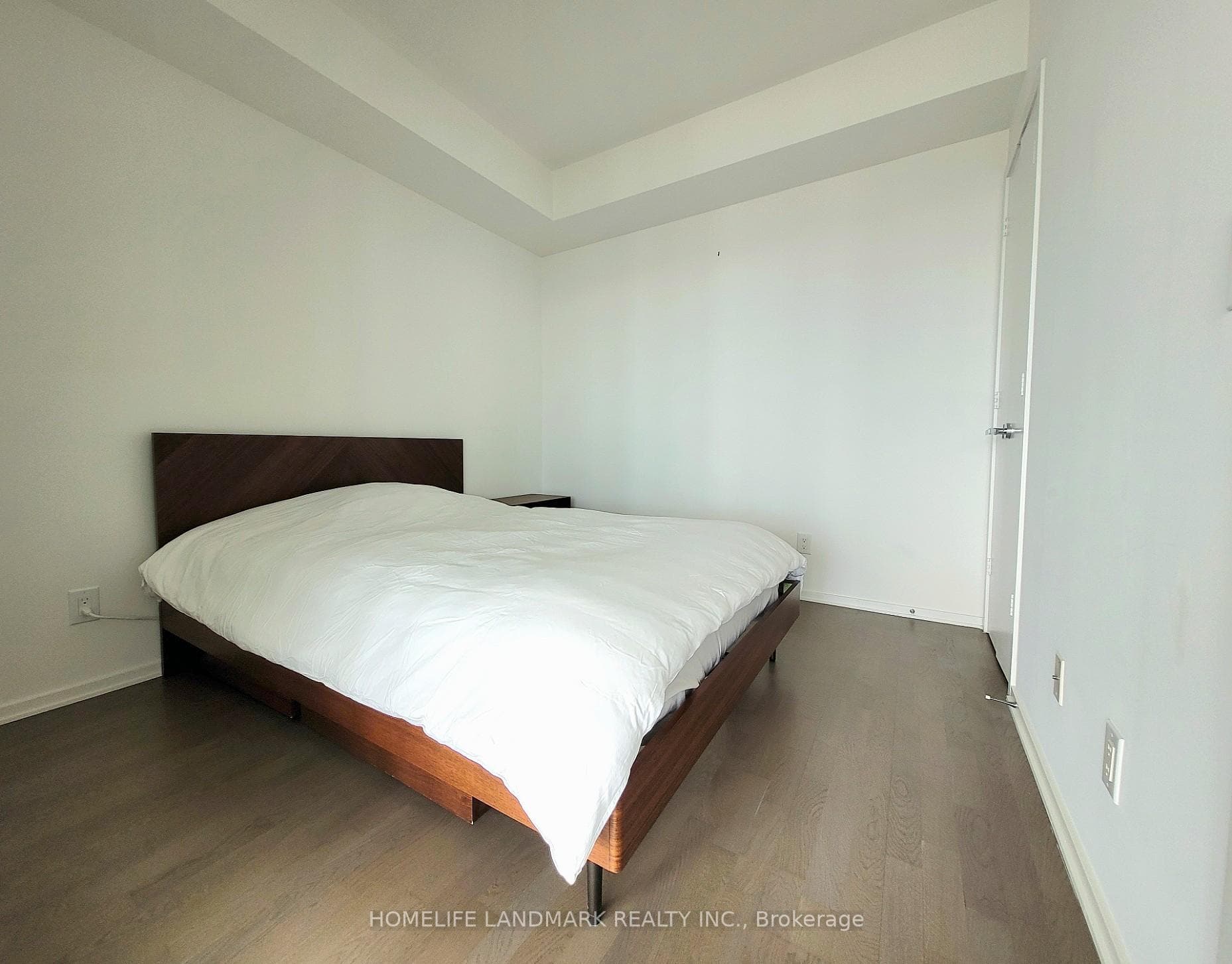 1 Bloor Street Unit 4602 photo 9