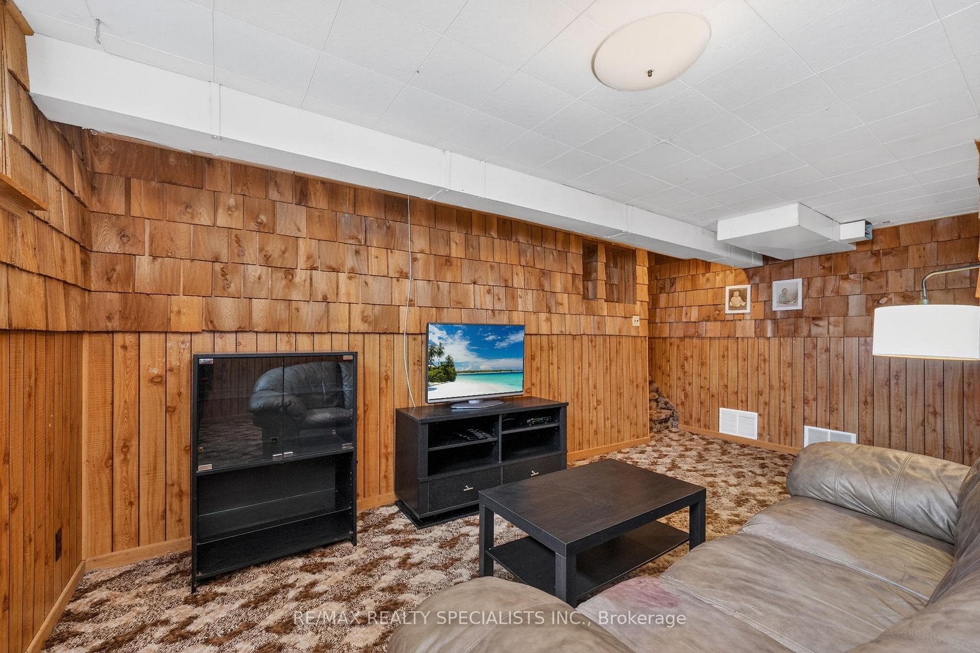 61 Moore Park Crescent photo 27