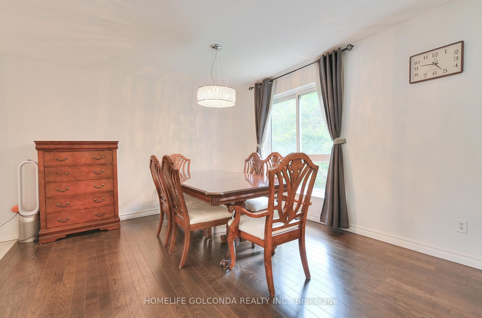 8 Glen Springs Drive photo 5