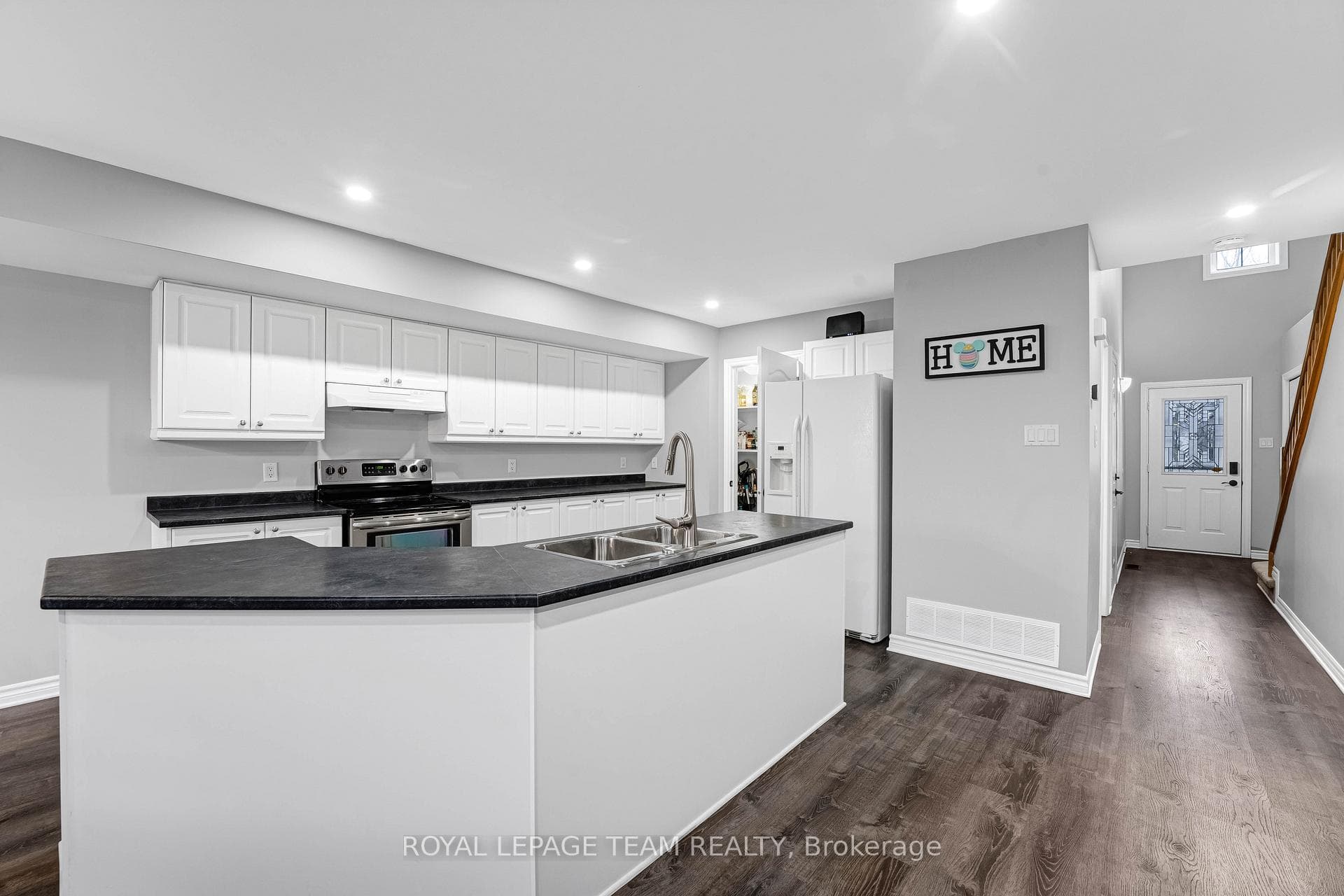 4 John Findlay Terrace photo 10