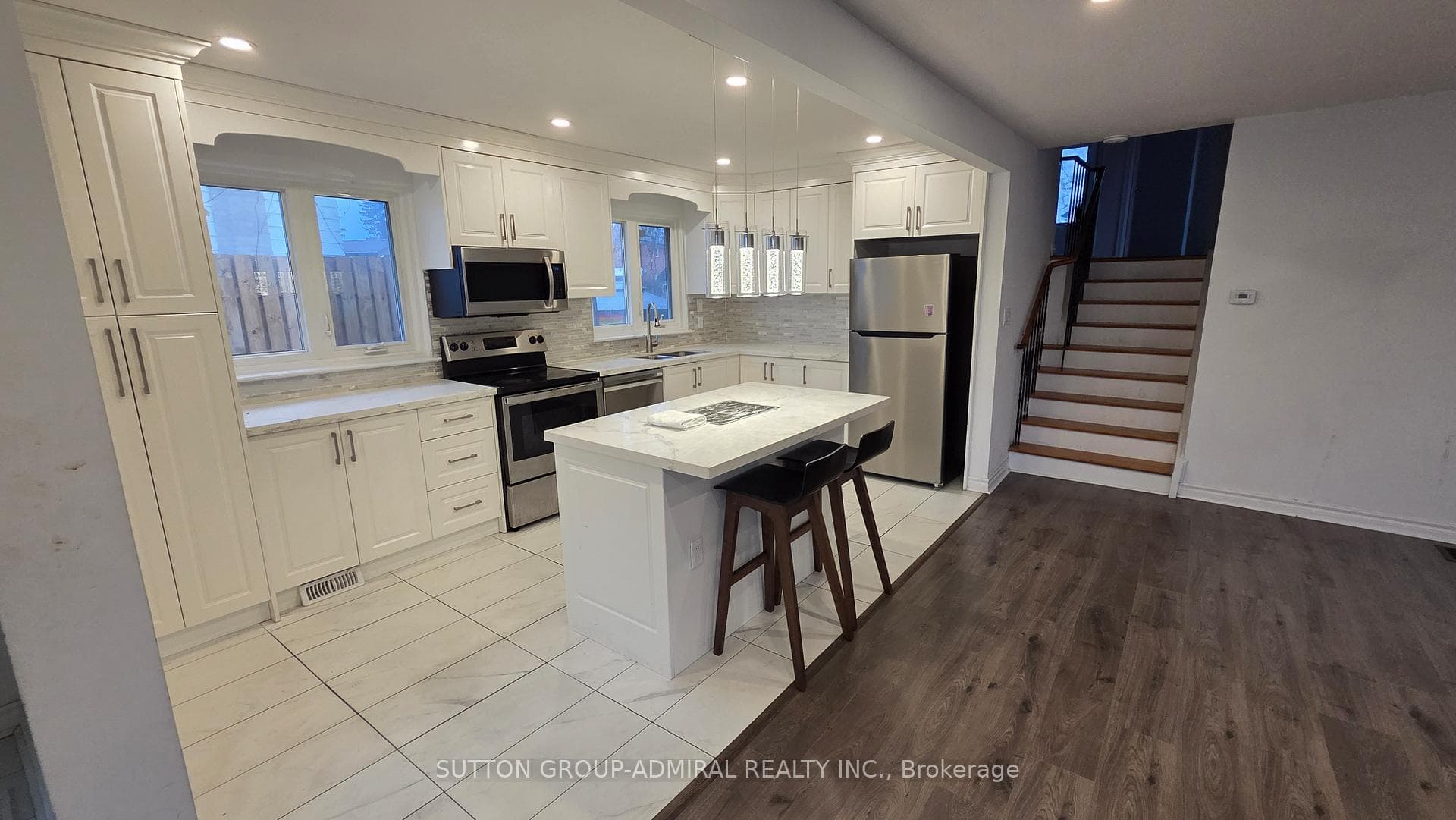 42 Donnacona Crescent photo 4