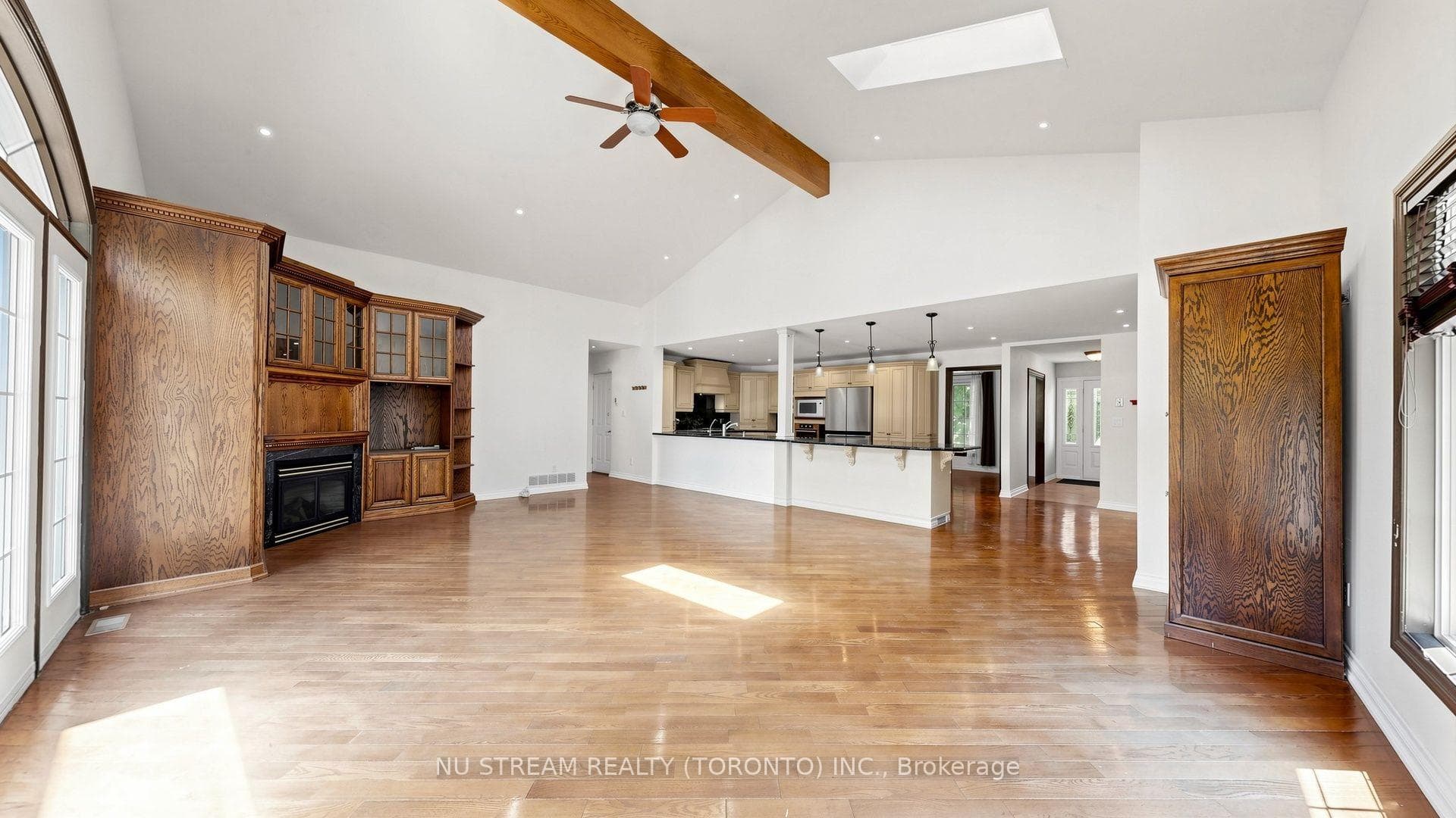 20 Blackforest Drive photo 10