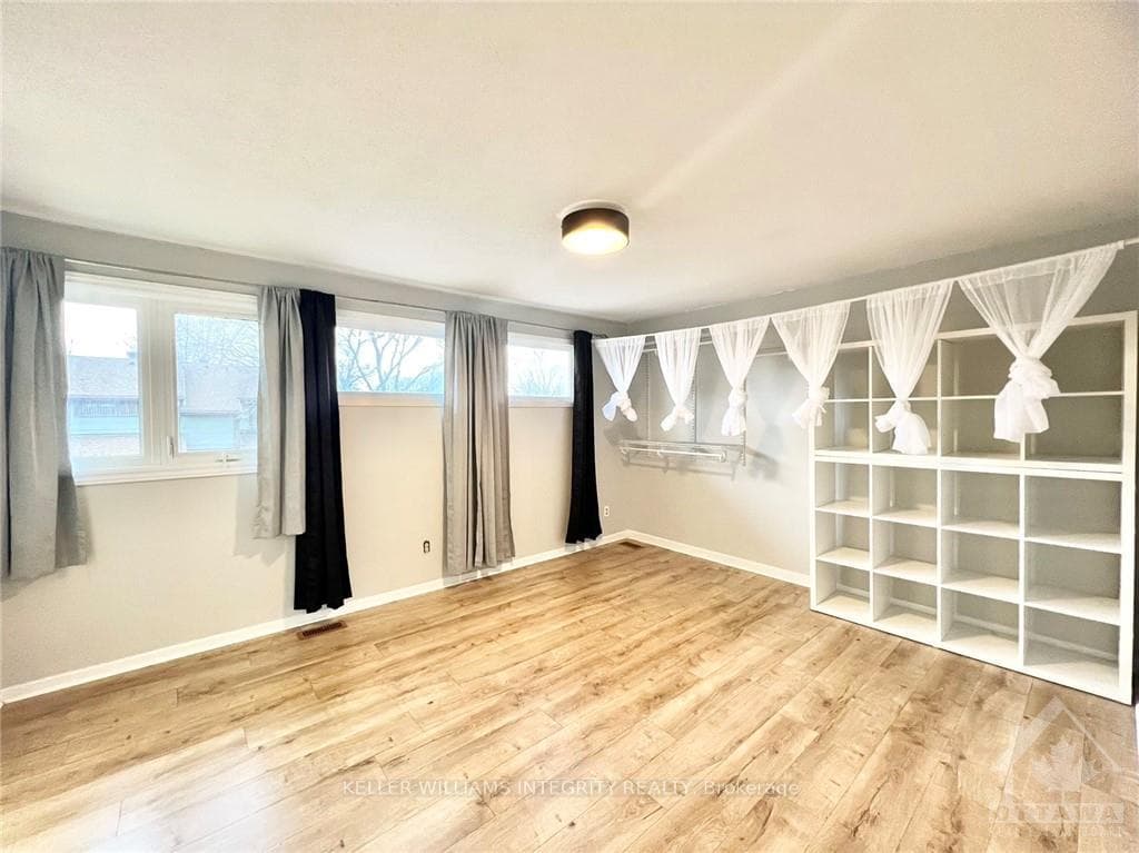 5 CHISHOLM Court photo 20
