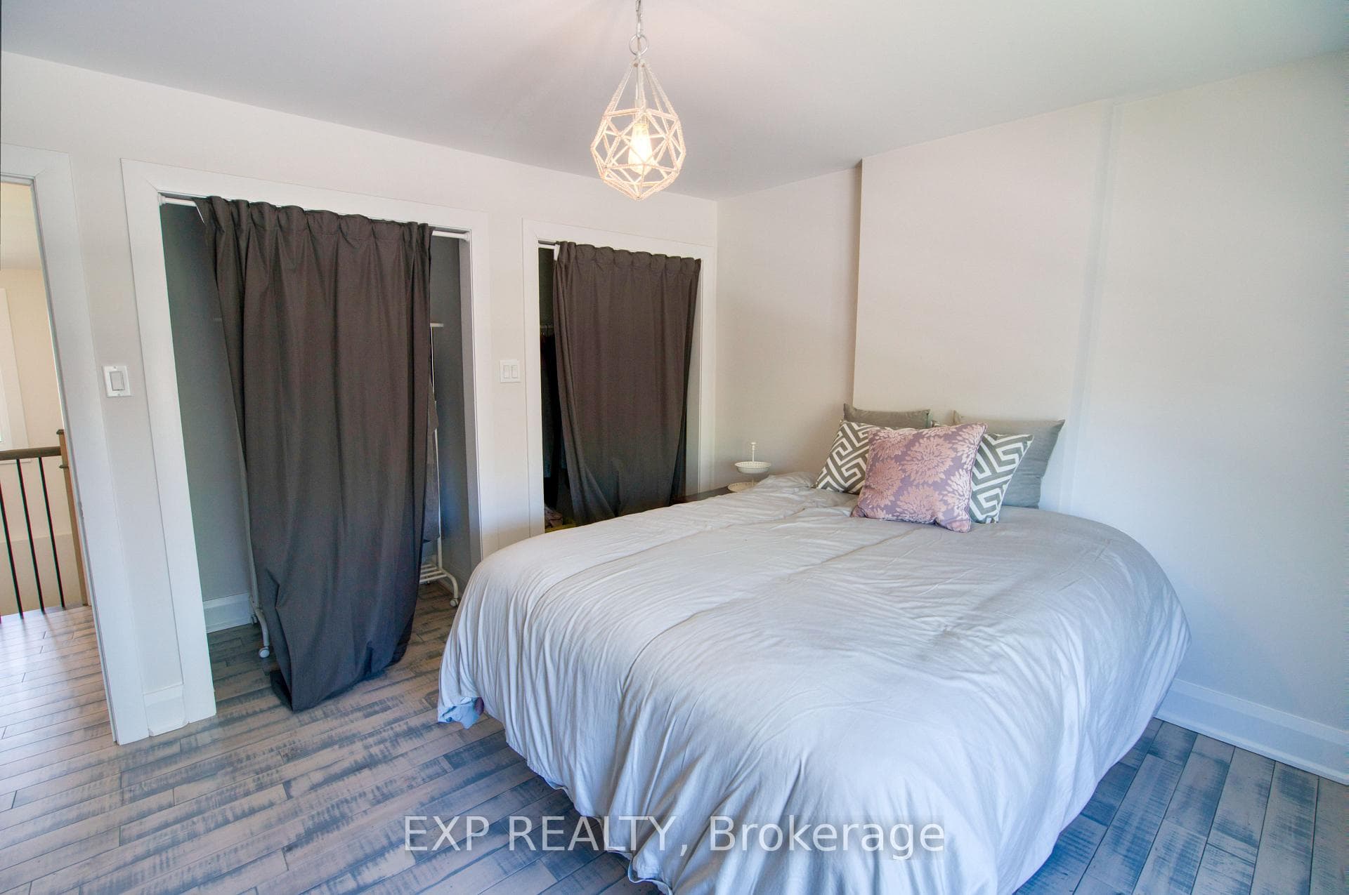 22 Mount Pleasant Avenue photo 29