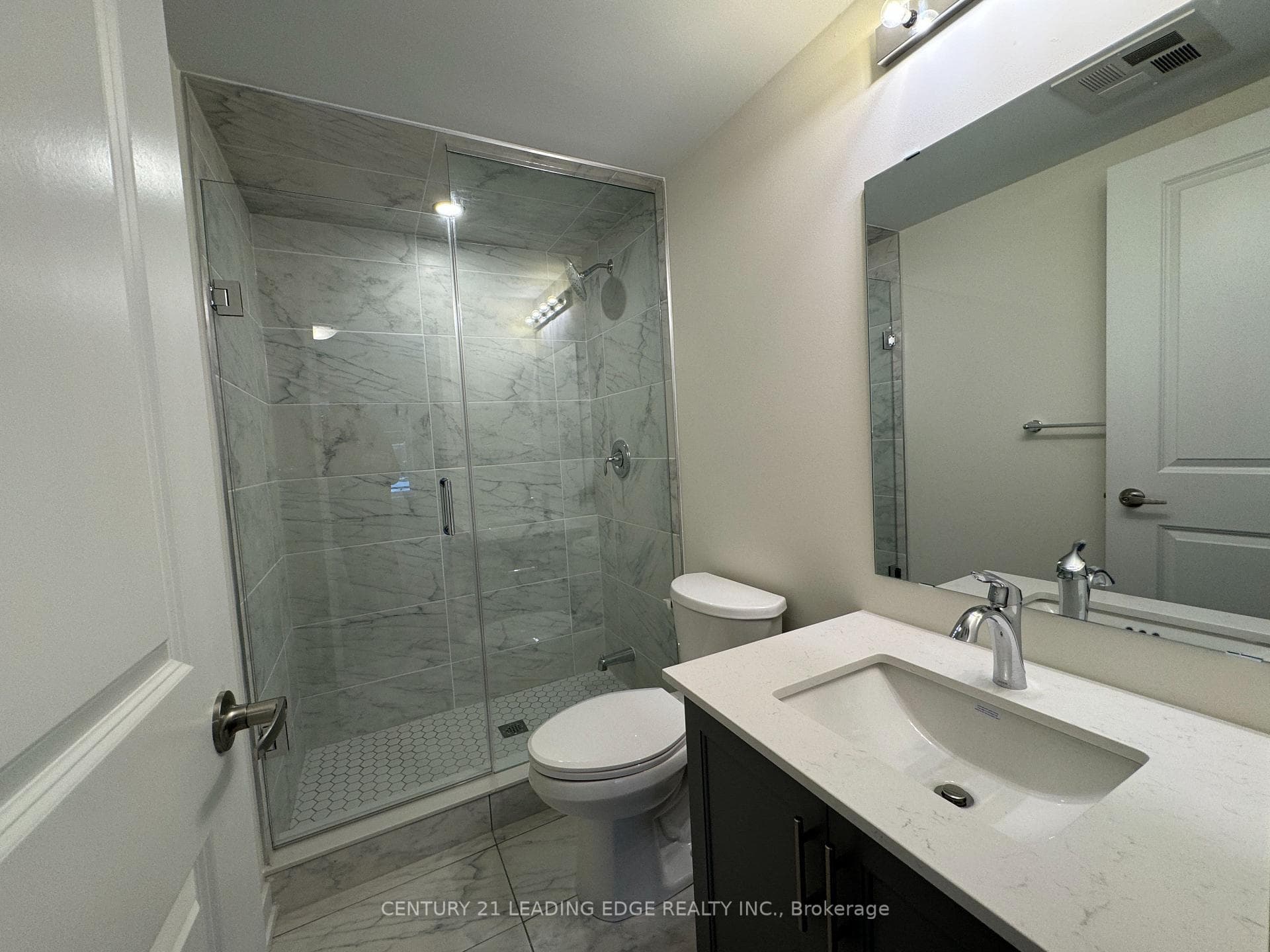 58 Elizabeth Street Unit 2108 photo 19