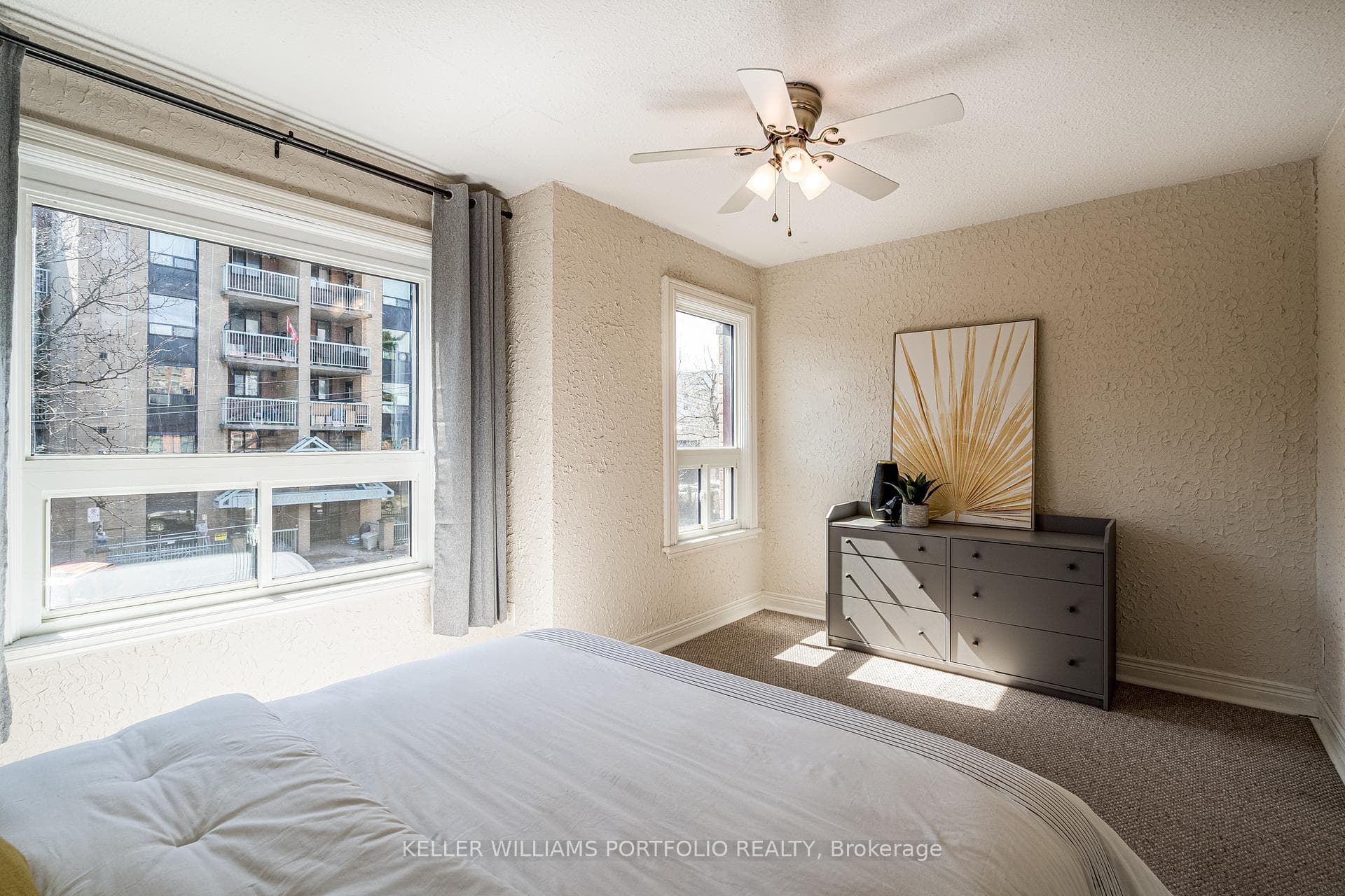 213 Jackson Street photo 20