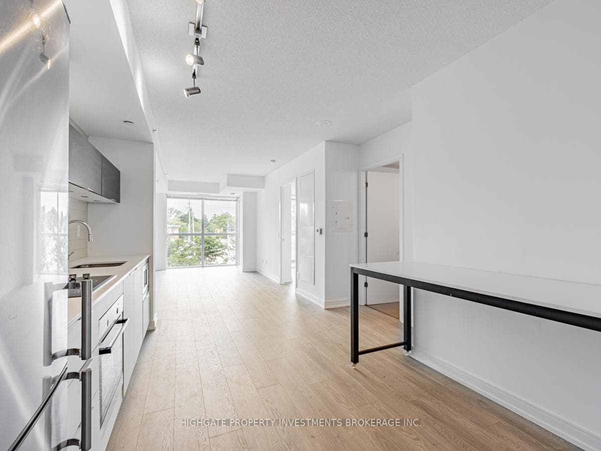 20 Thomas Riley Road Unit 204 photo 6