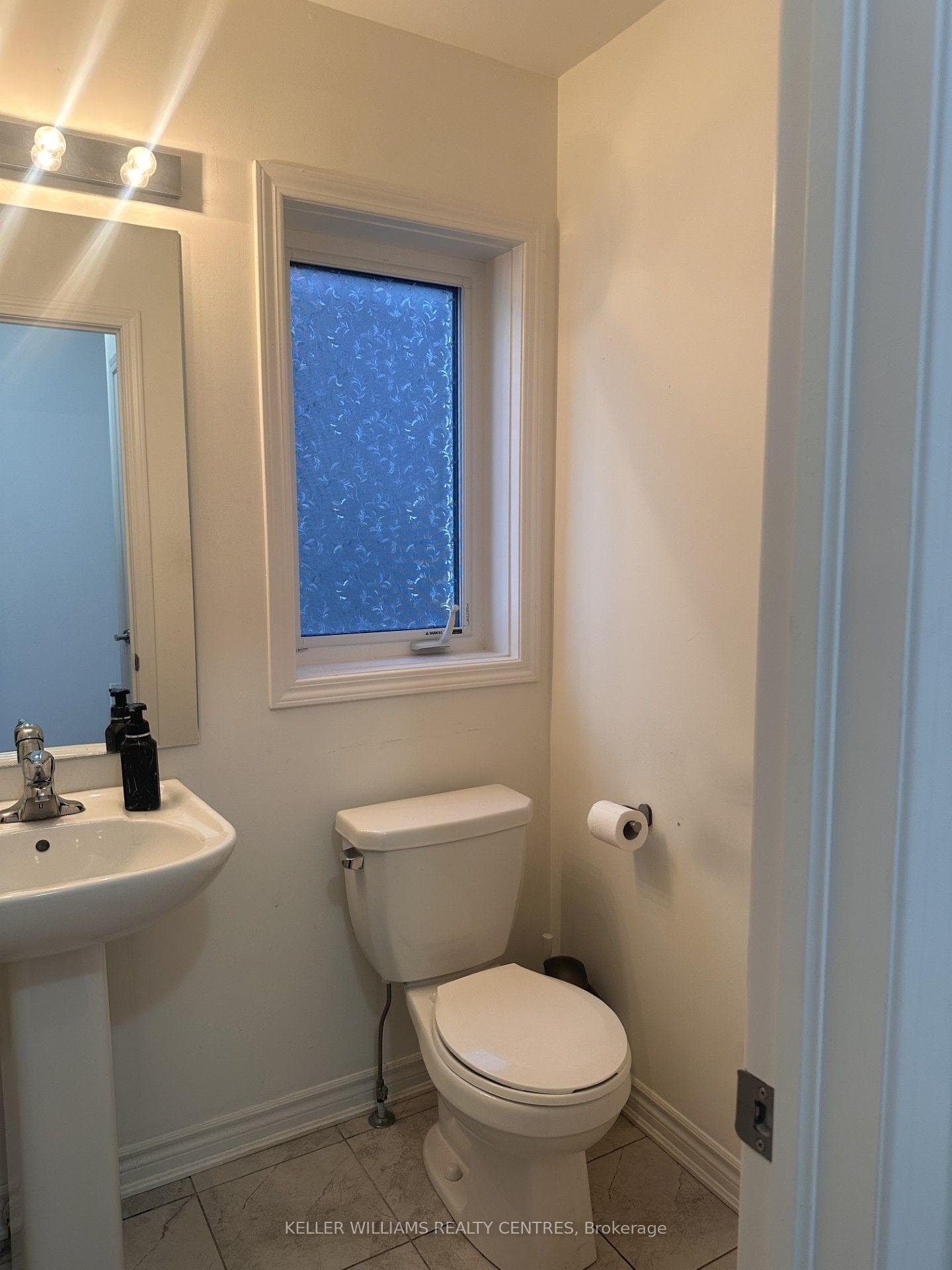 9 Catamaran Drive photo 7