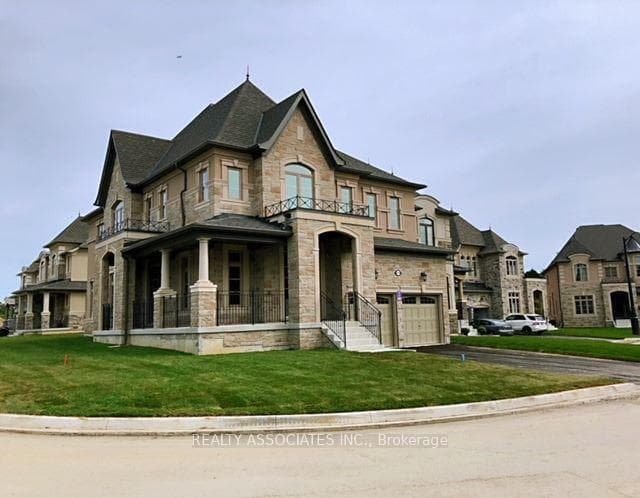 241 Stormont Trail photo 2