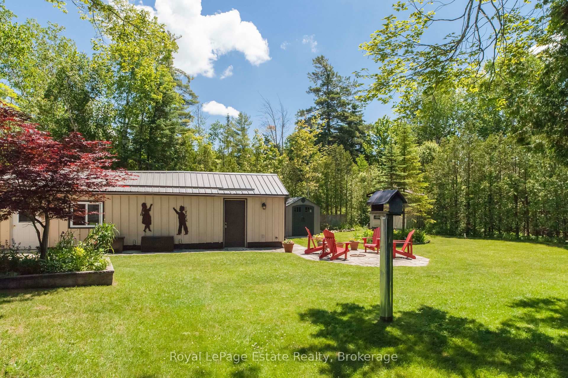 Large Bunkie