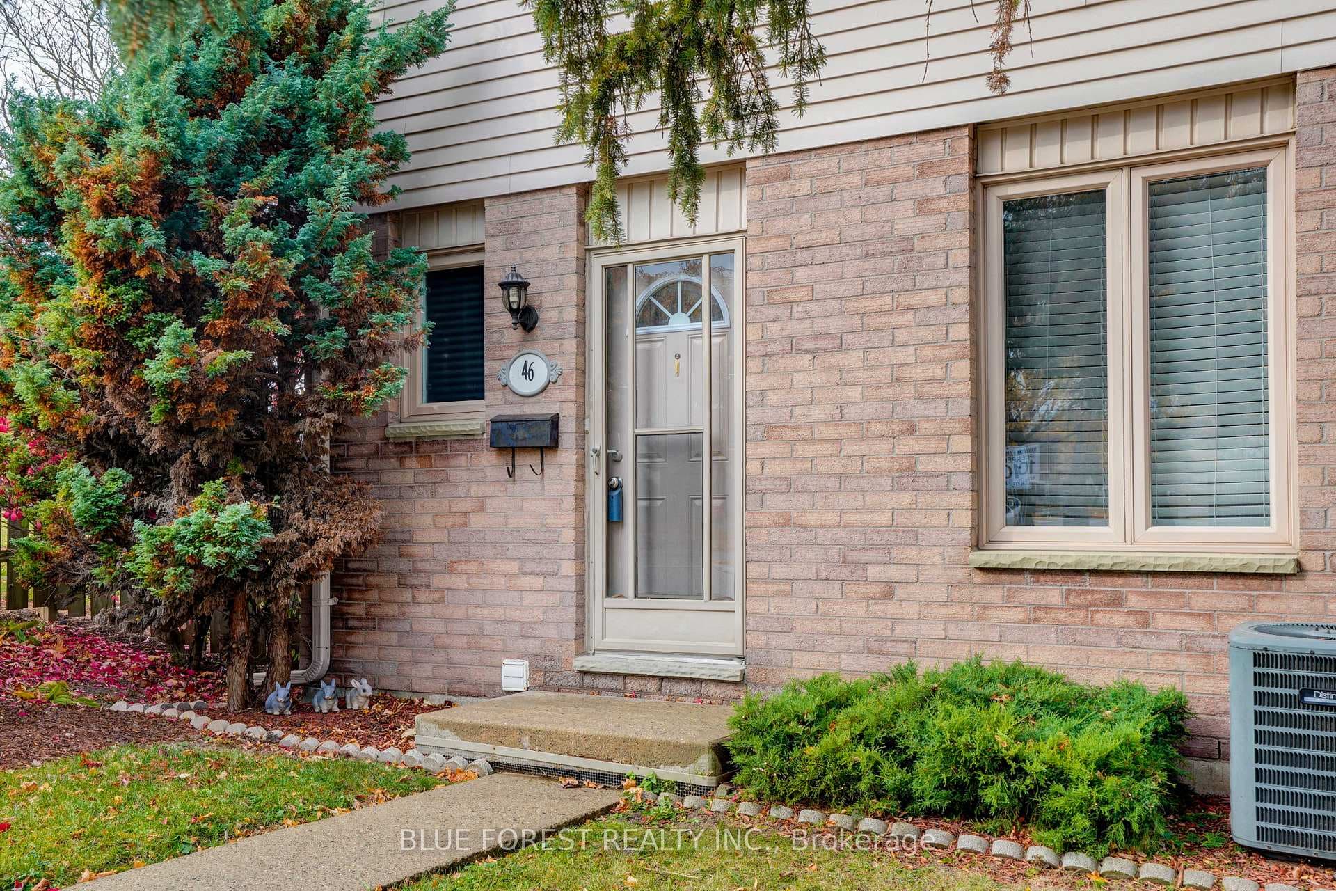 1855 Aldersbrook Road Unit 46 photo 2
