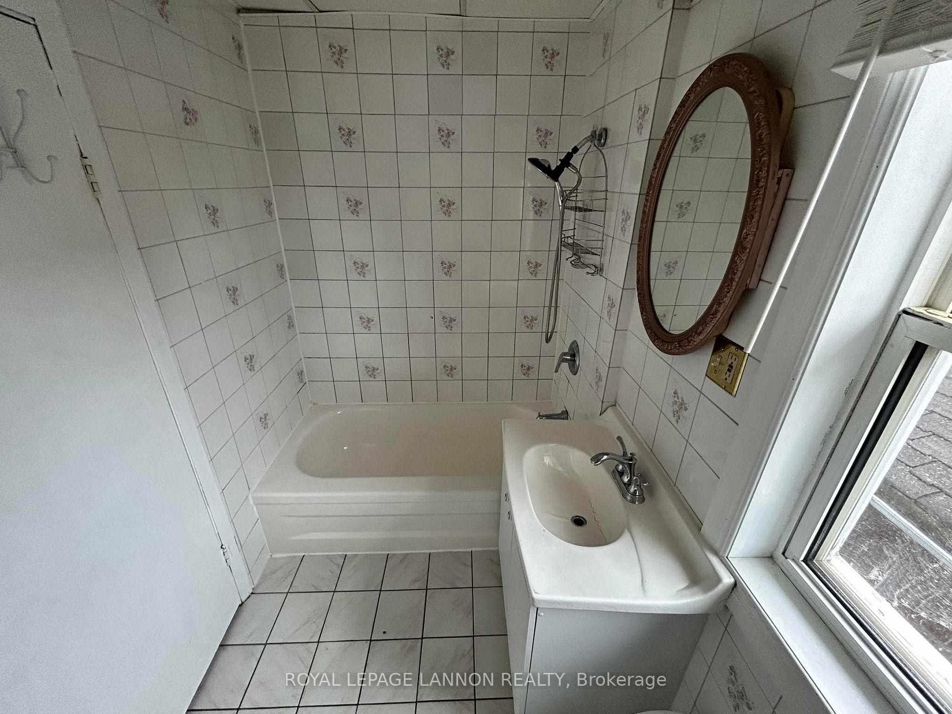 515 Syndicate Avenue photo 8