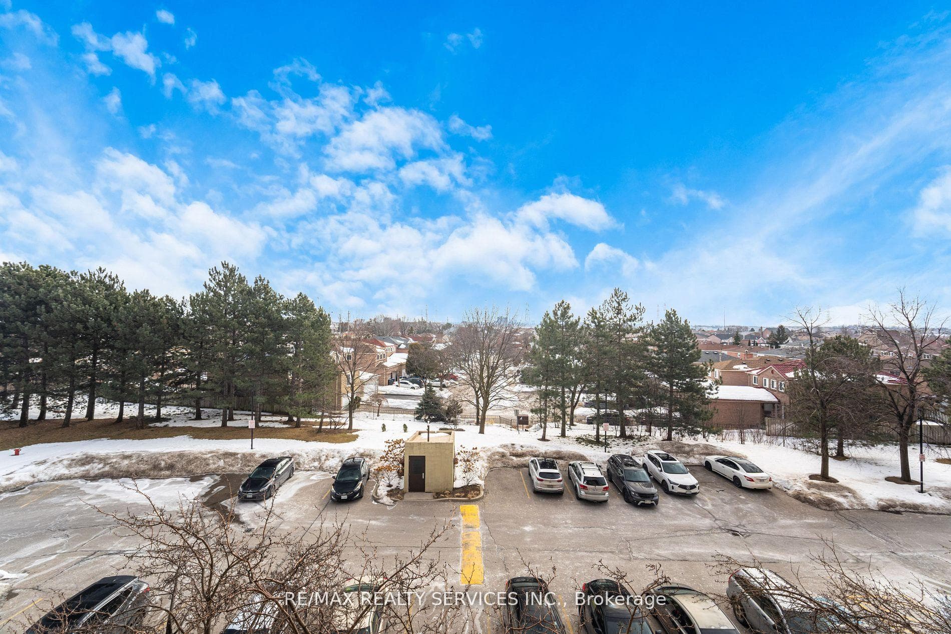 20 Cherrytree Drive Unit 411 photo 32