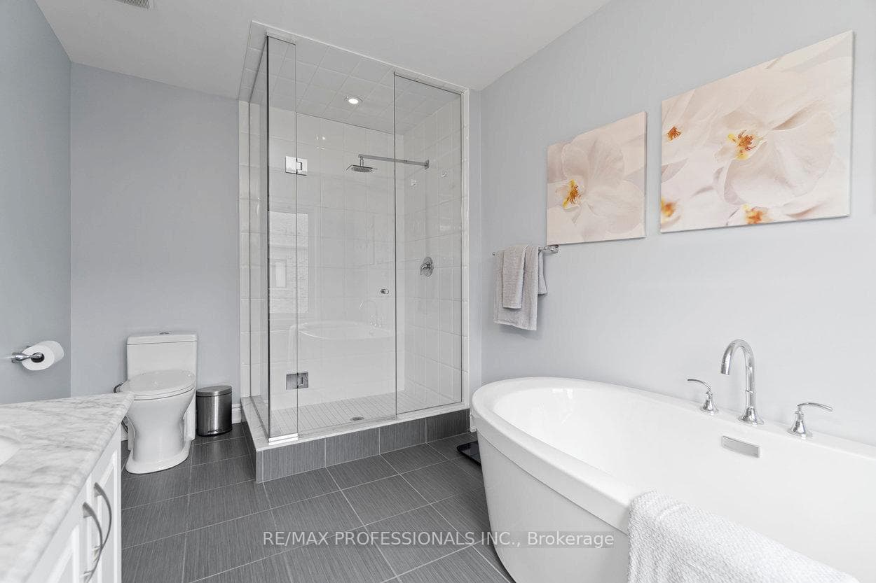 12 Augustus Terrace Unit 104 photo 30