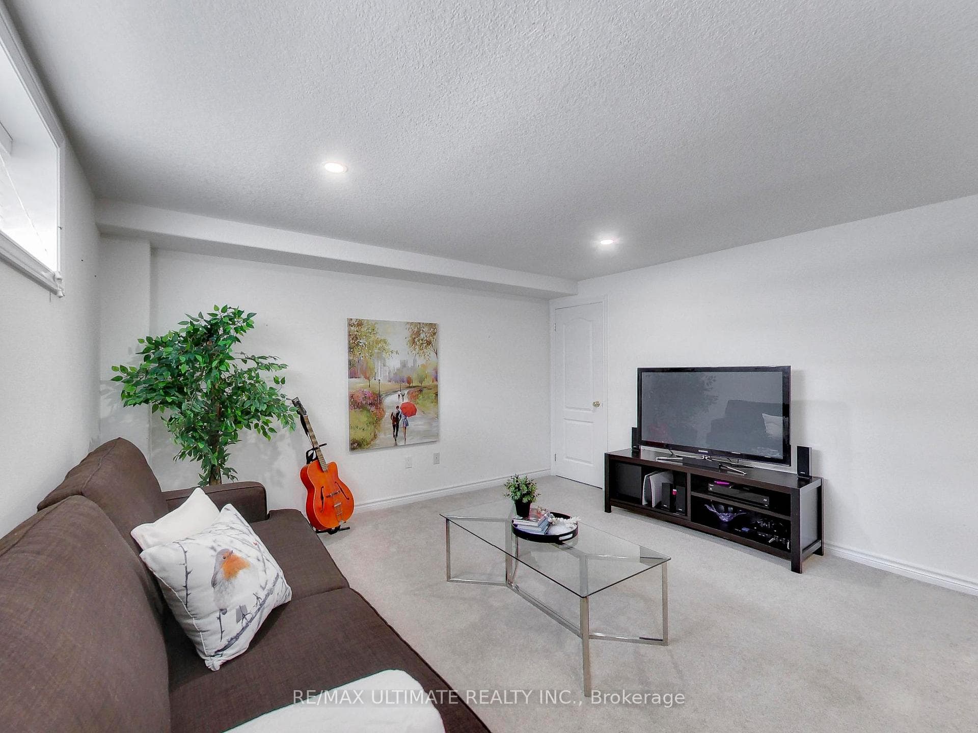152 Gray Avenue photo 33