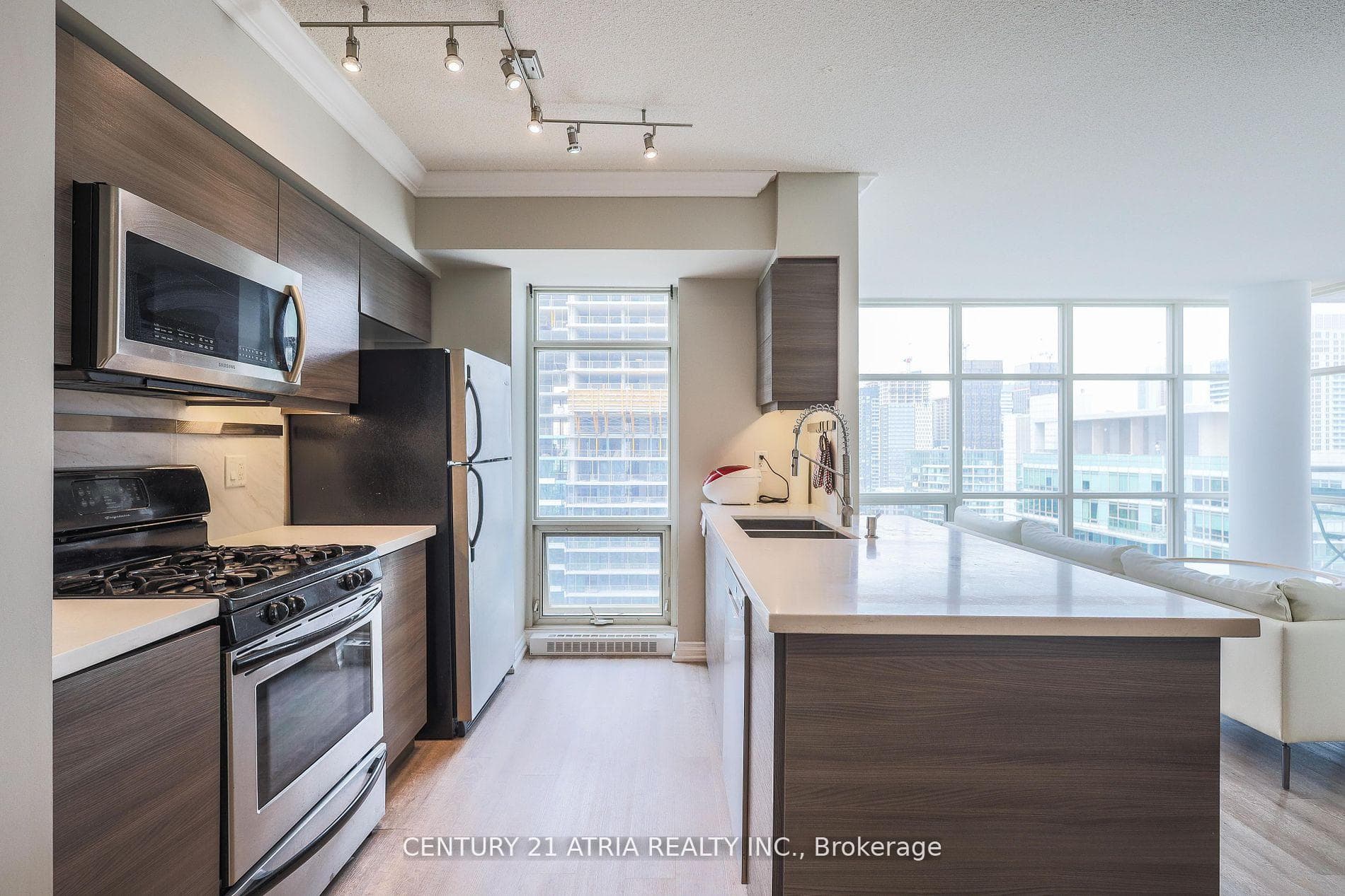 10 Navy Wharf Court Unit 4006 photo 11