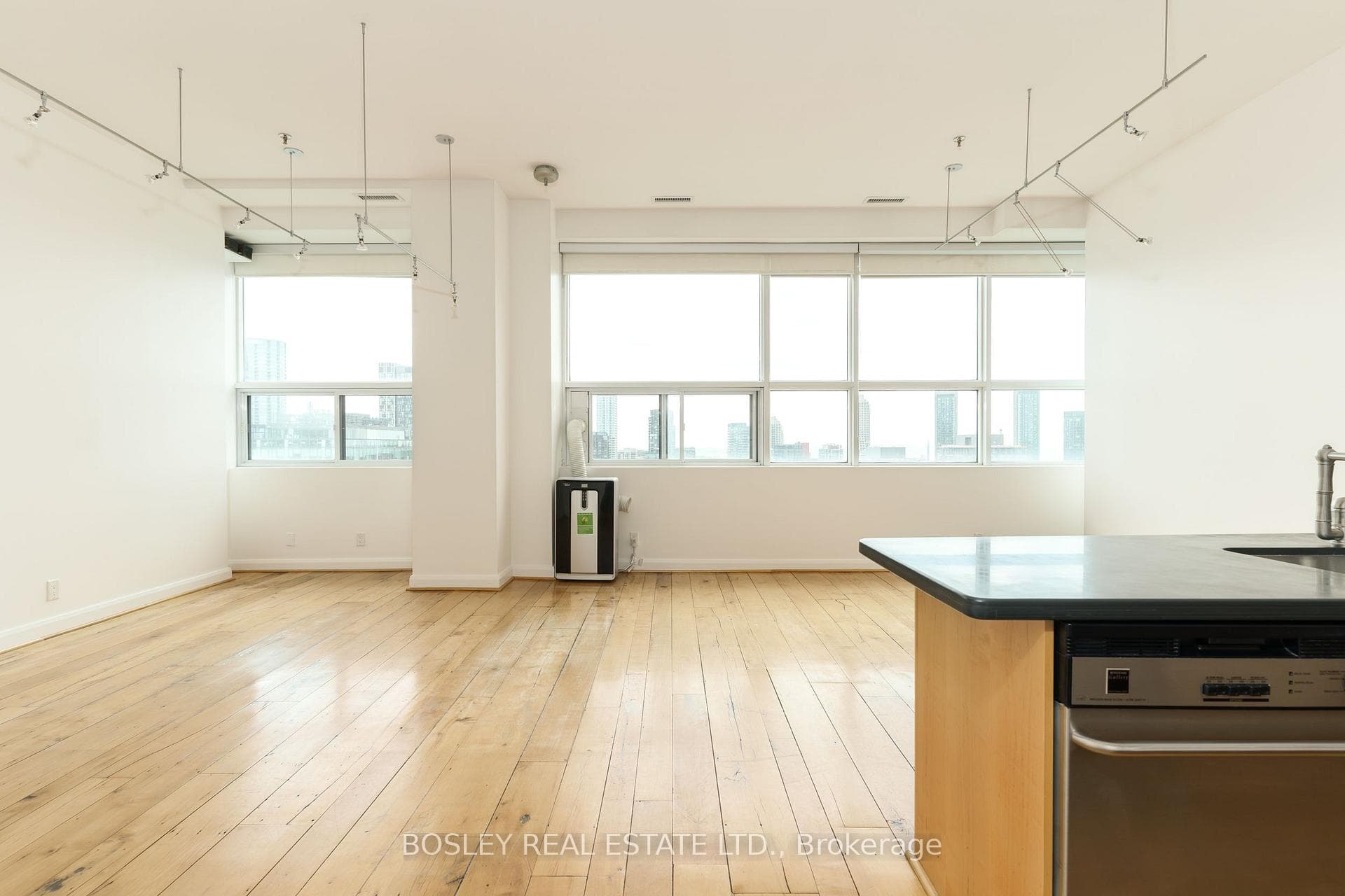 700 King Street Unit 1212 photo 5