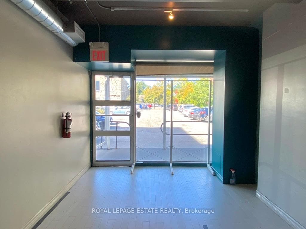 4894-4896 Dundas Street Unit 2-3 photo 6