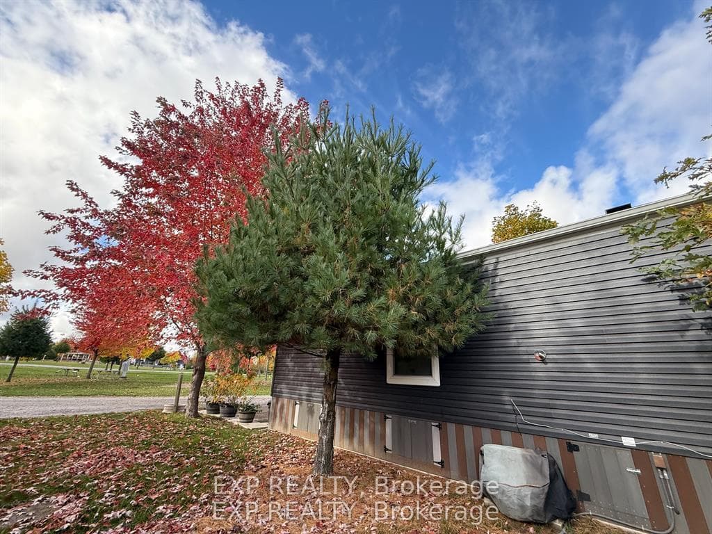 923590 Road 92 Road Unit 616 photo 44