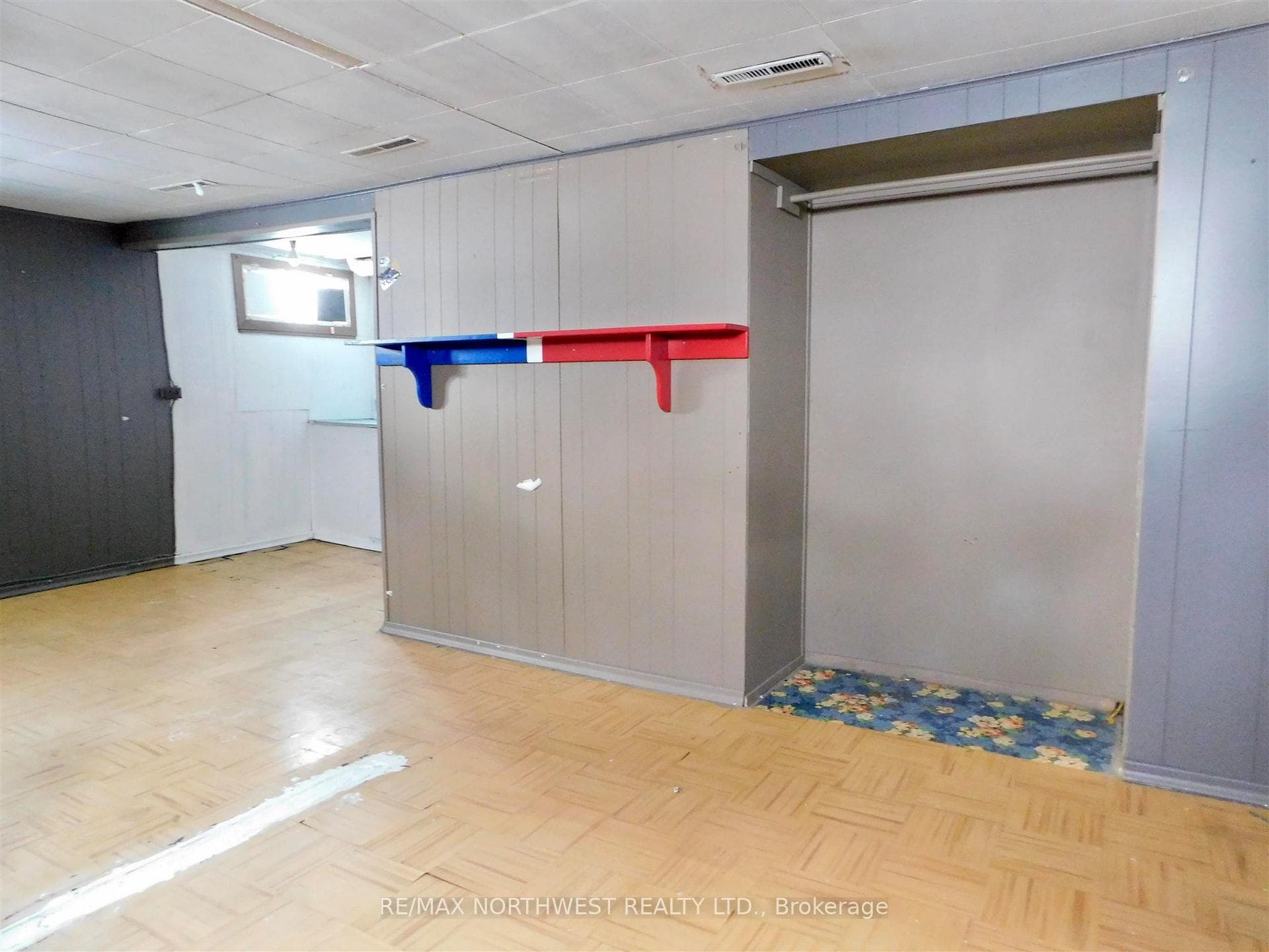 53 Machin Avenue photo 25