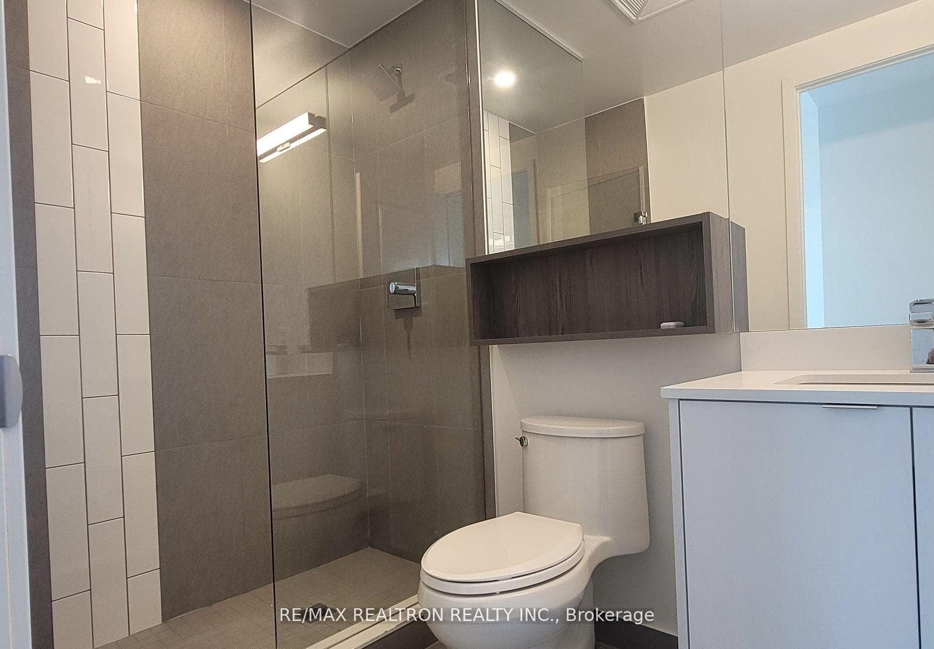 100 Dalhousie Street Unit 2001 photo 5