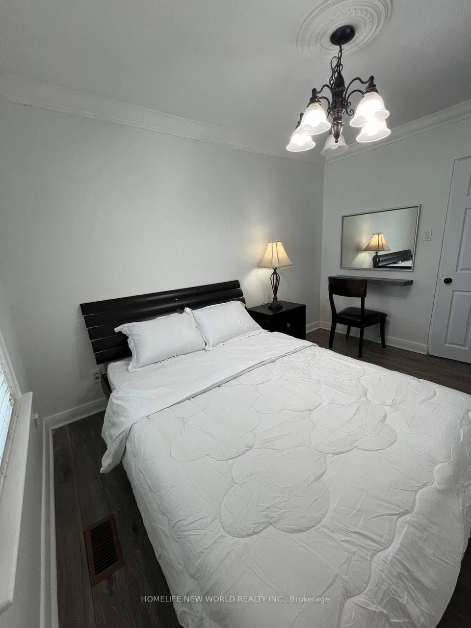 39 Otonabee Avenue photo 11