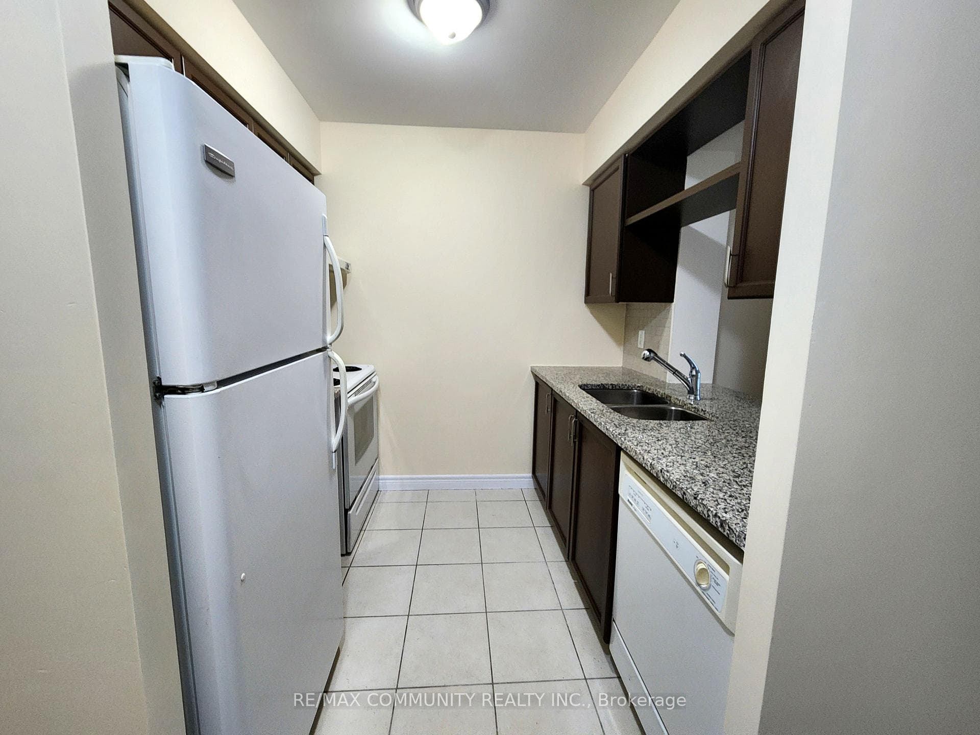 70 Town Centre Court Unit 1205 photo 11