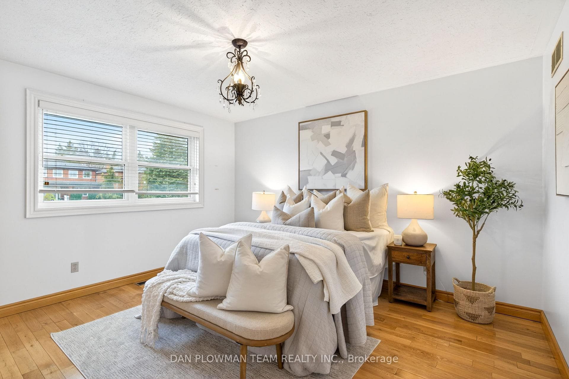 357 Powell Road photo 28