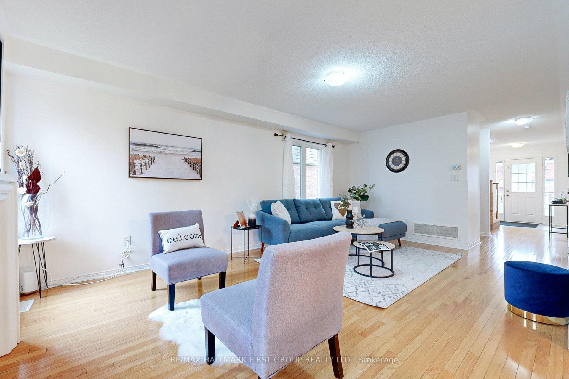 1389 Rennie Street photo 11