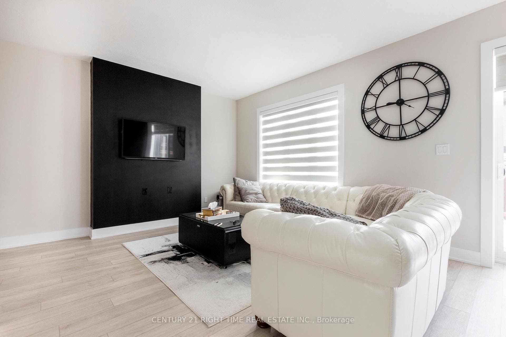 141 Ridgemount Street photo 8