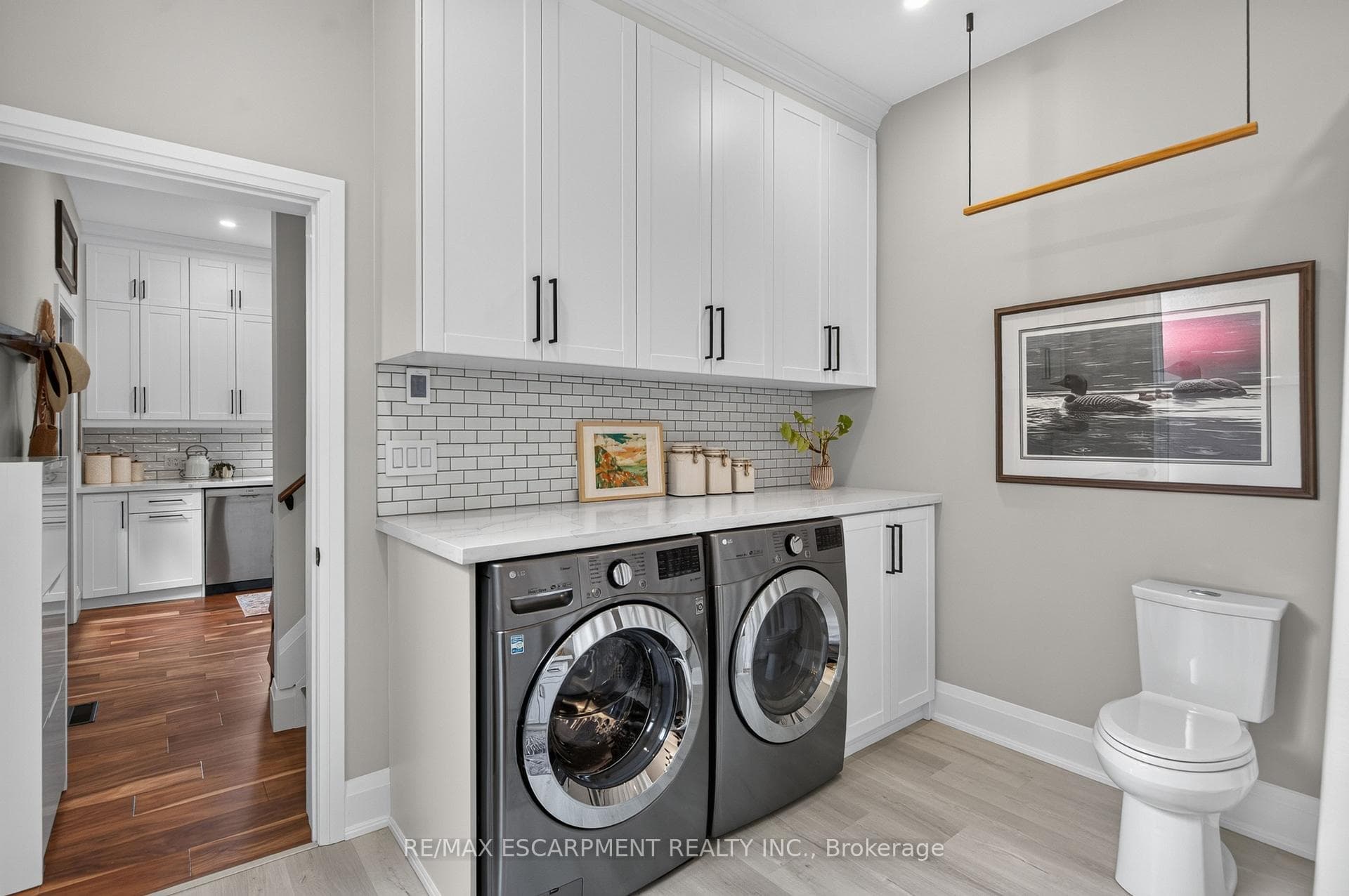 122 Stuart Street photo 20