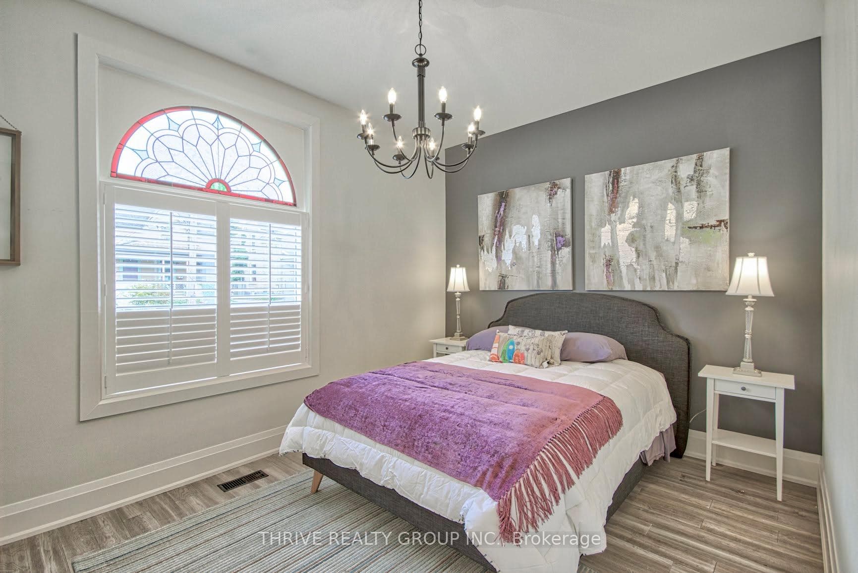 640 Princess Avenue photo 9