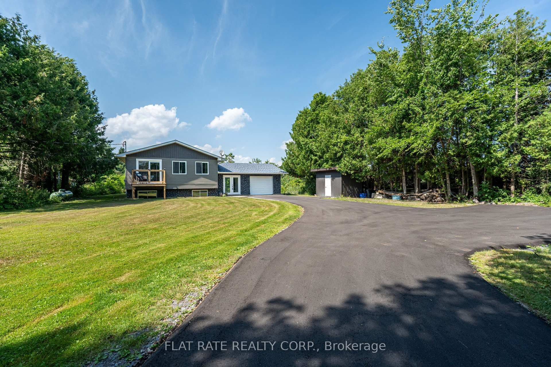 400 DOUGLAS Road photo 3